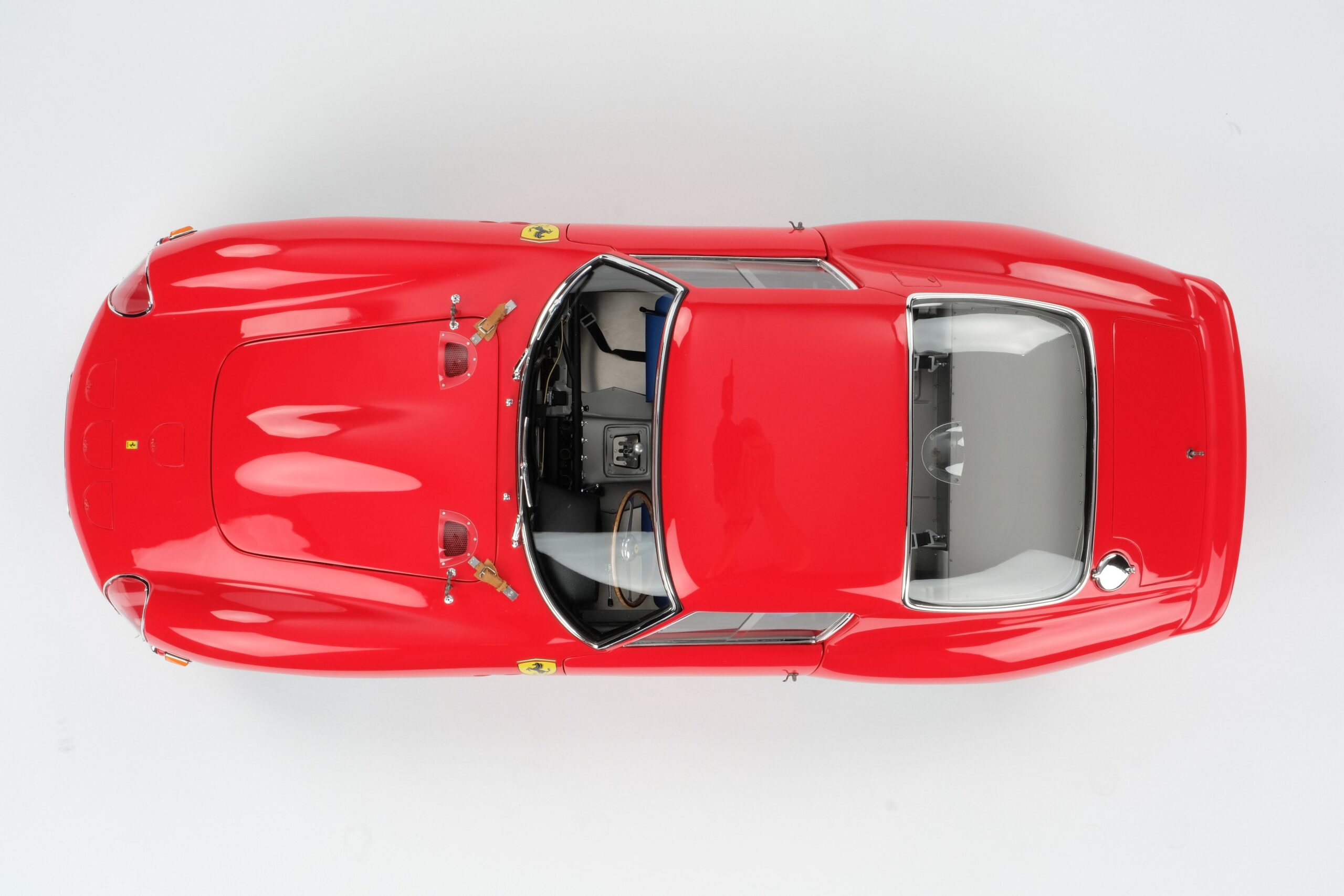 Amalgam Ferrari 250 GTO Road Specification (1962) - Rot | 1:8 - Image 20