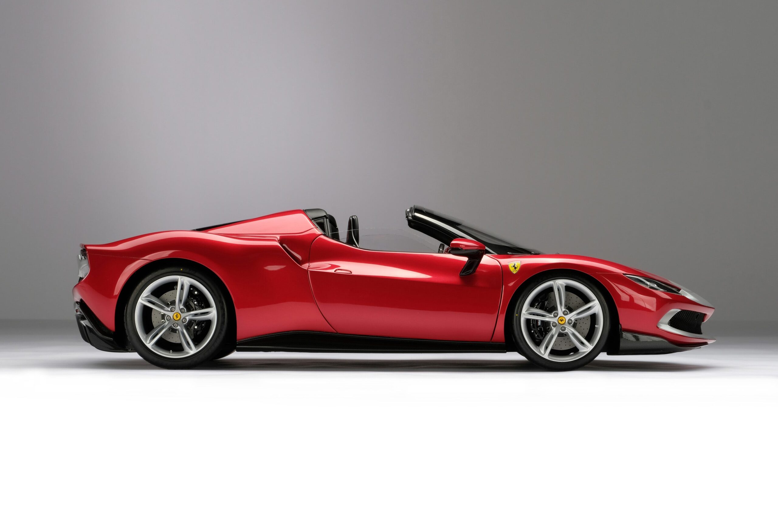Amalgam Ferrari 296 GTS | 1:8 - Image 8