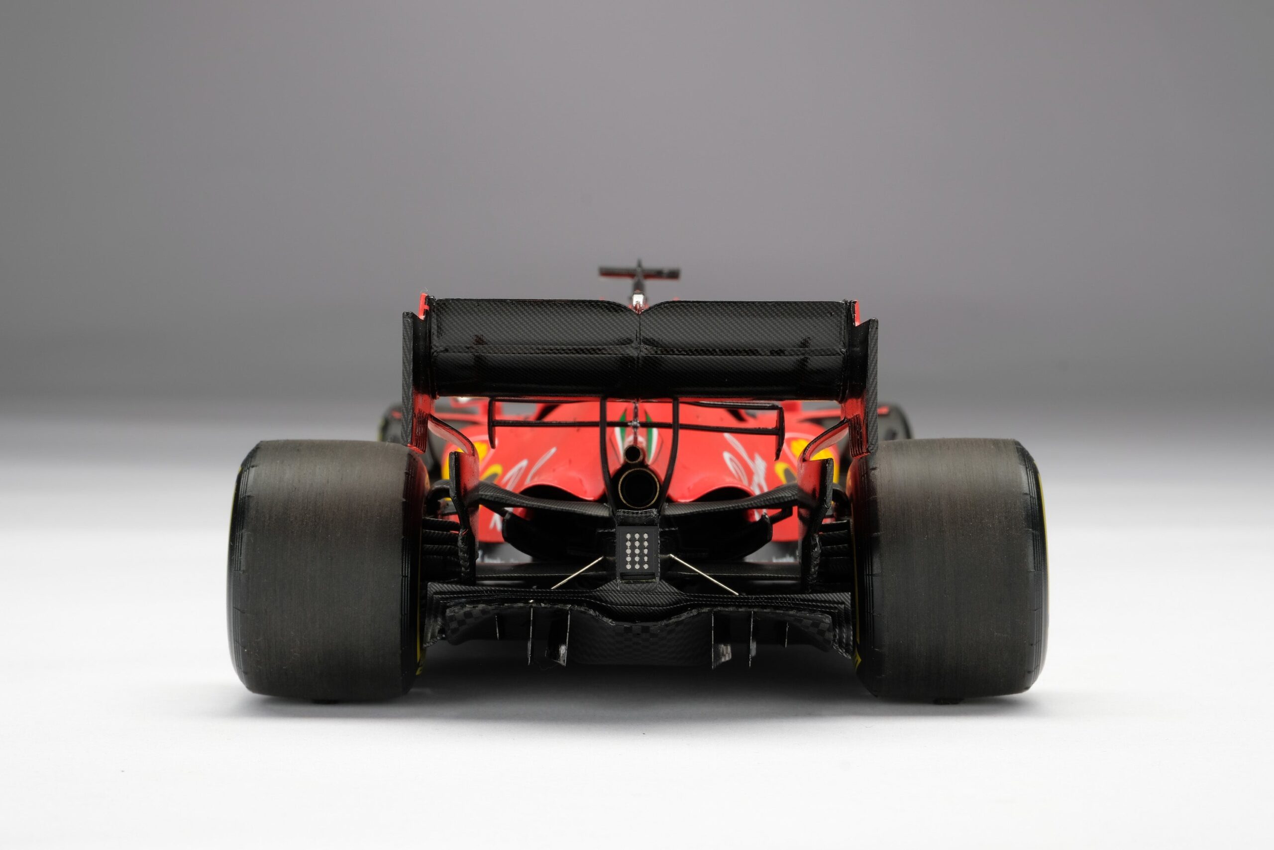 Amalgam Ferrari SF1000 2020 Formel 1 Saison - Rot | 1:18 – Bild 26