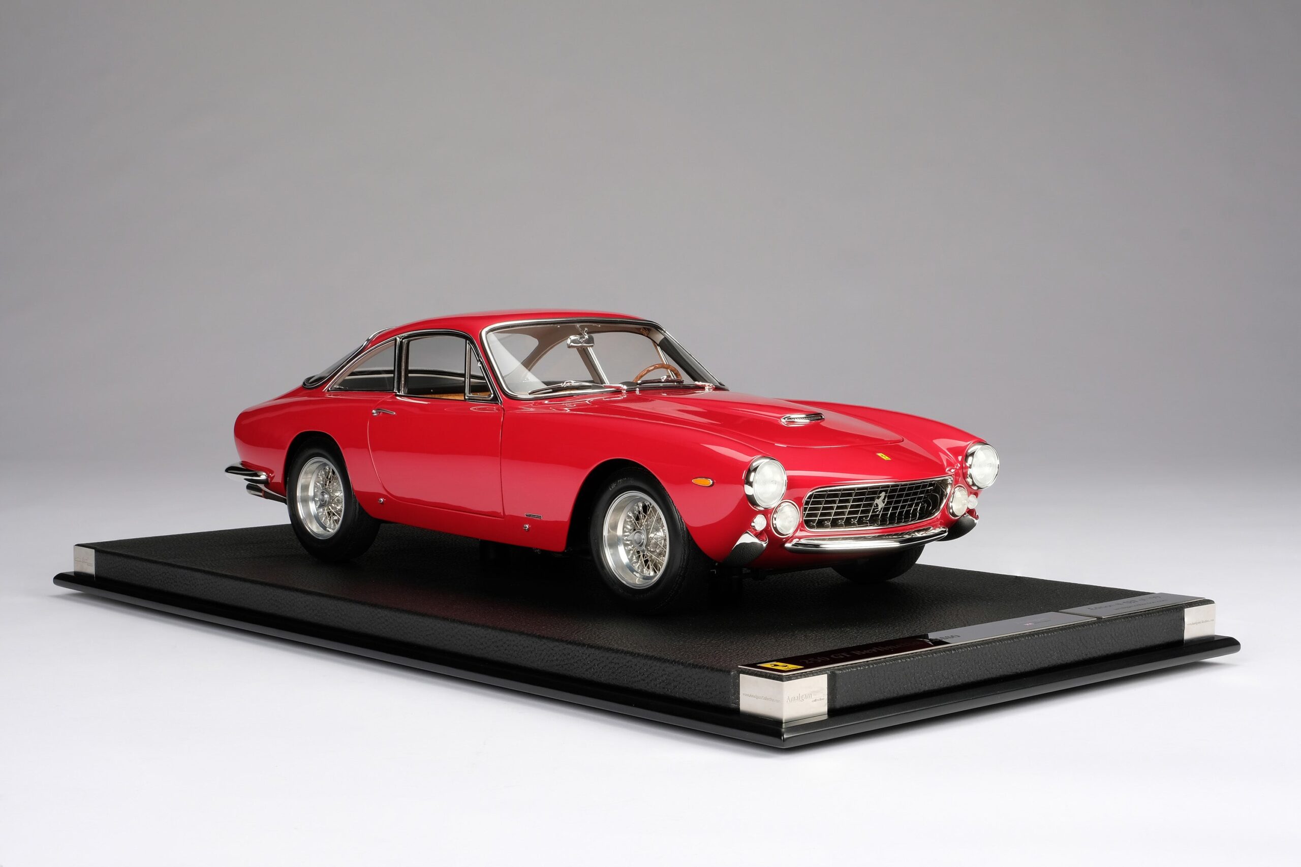 Amalgam Ferrari 250 GT Lusso (1962) - Silber | 1:8 - Imagen 20