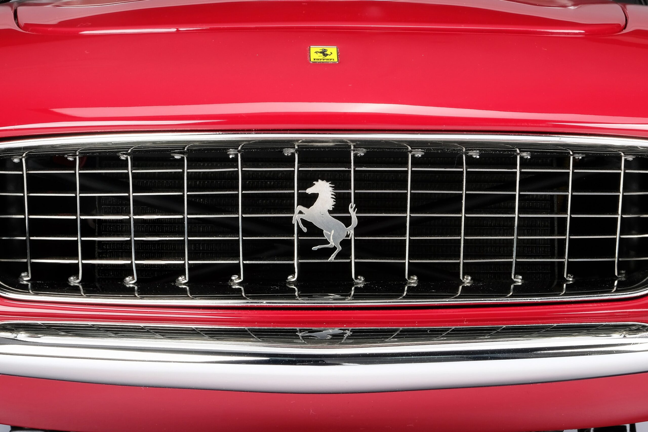 Amalgam Ferrari 250 GT Lusso (1962) - Silber | 1:8 - Imagen 12