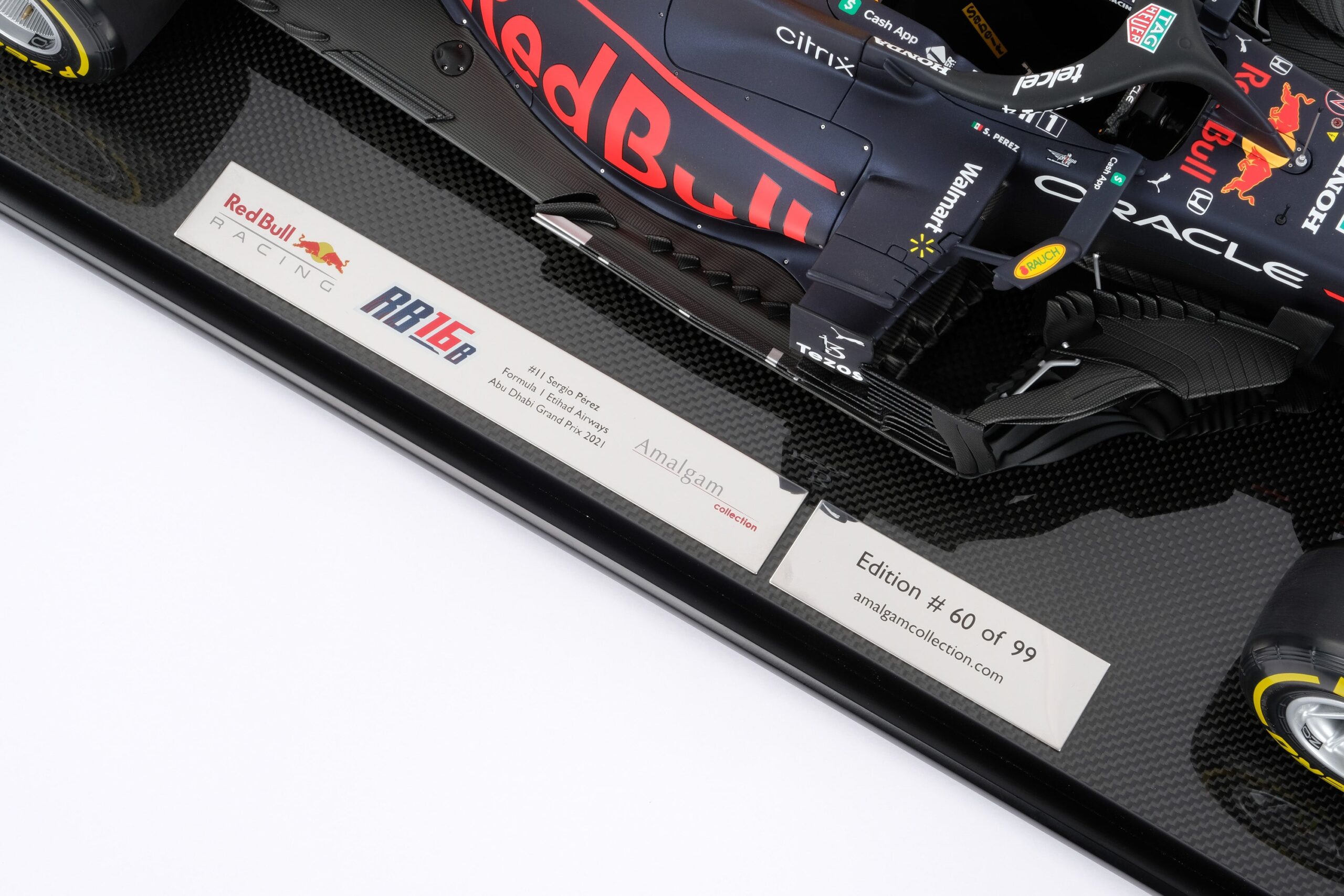 Amalgam Red Bull Racing Honda RB16B 2021 Abu Dhabi Grand Prix | 1:8 - Immagine 14