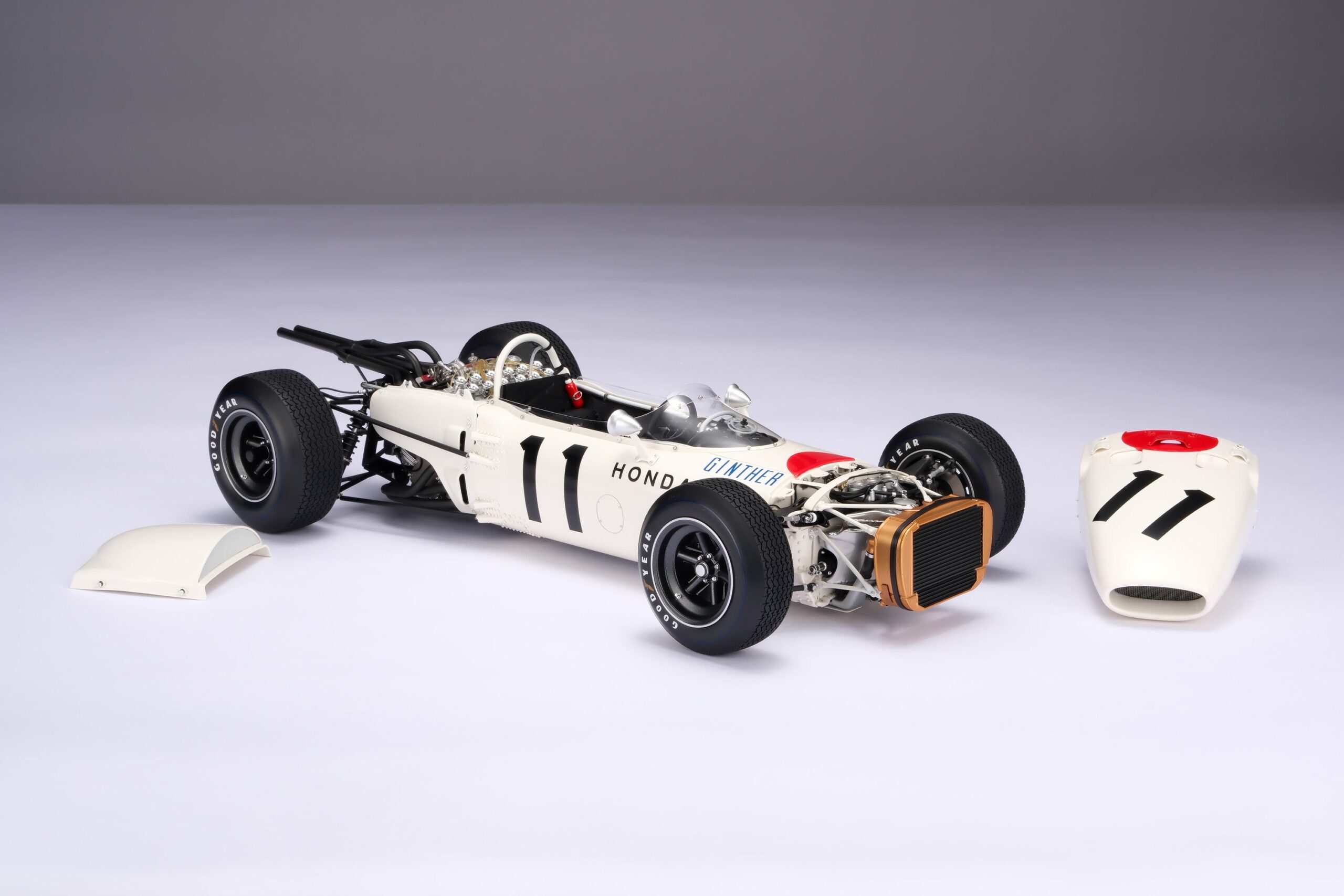 Amalgam Honda RA272 Mexican Grand Prix (1965) - Weiß | 1:8 - Imagen 11