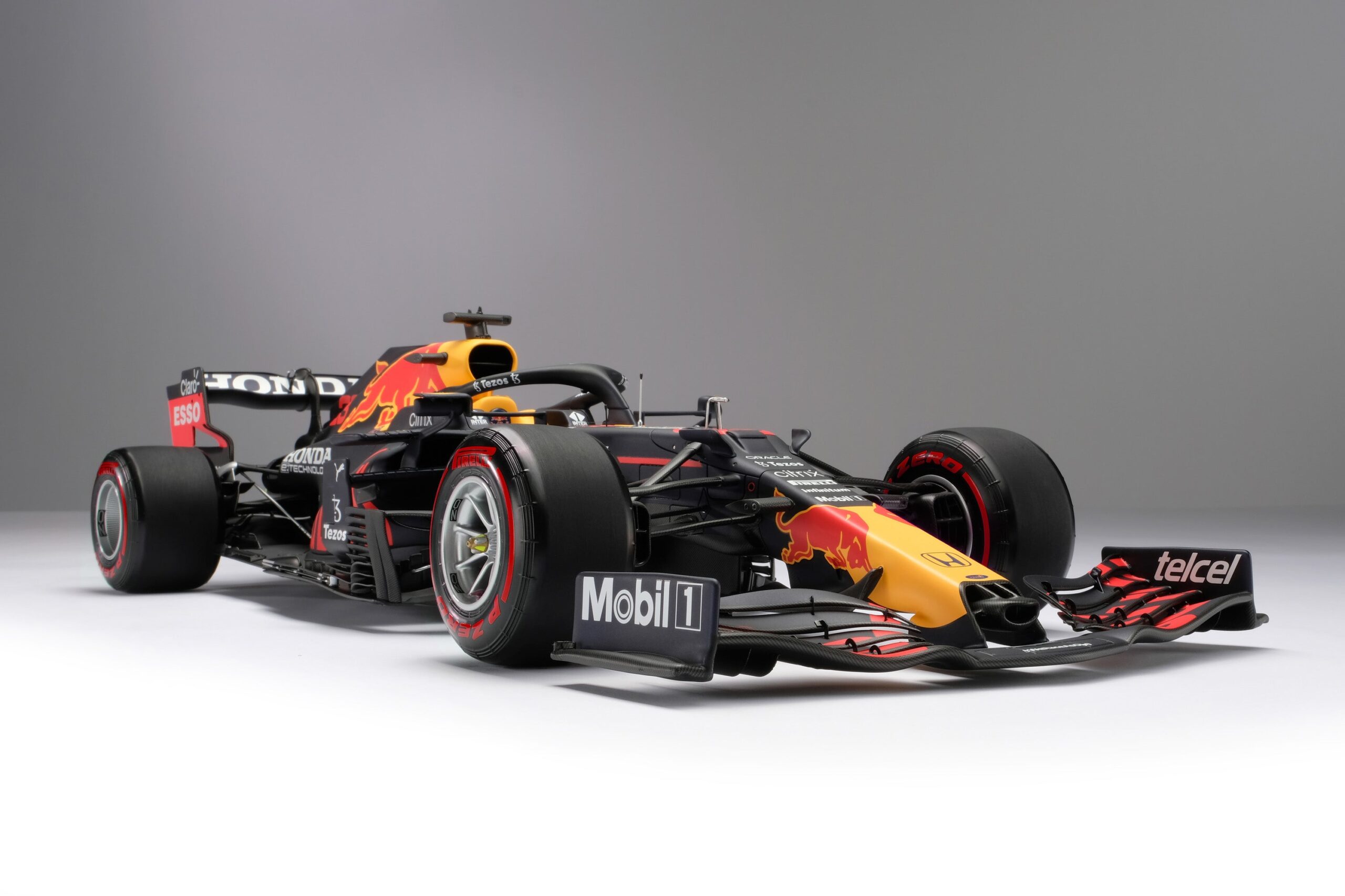 Amalgam Red Bull Racing Honda RB16B 2021 Abu Dhabi Grand Prix | 1:8