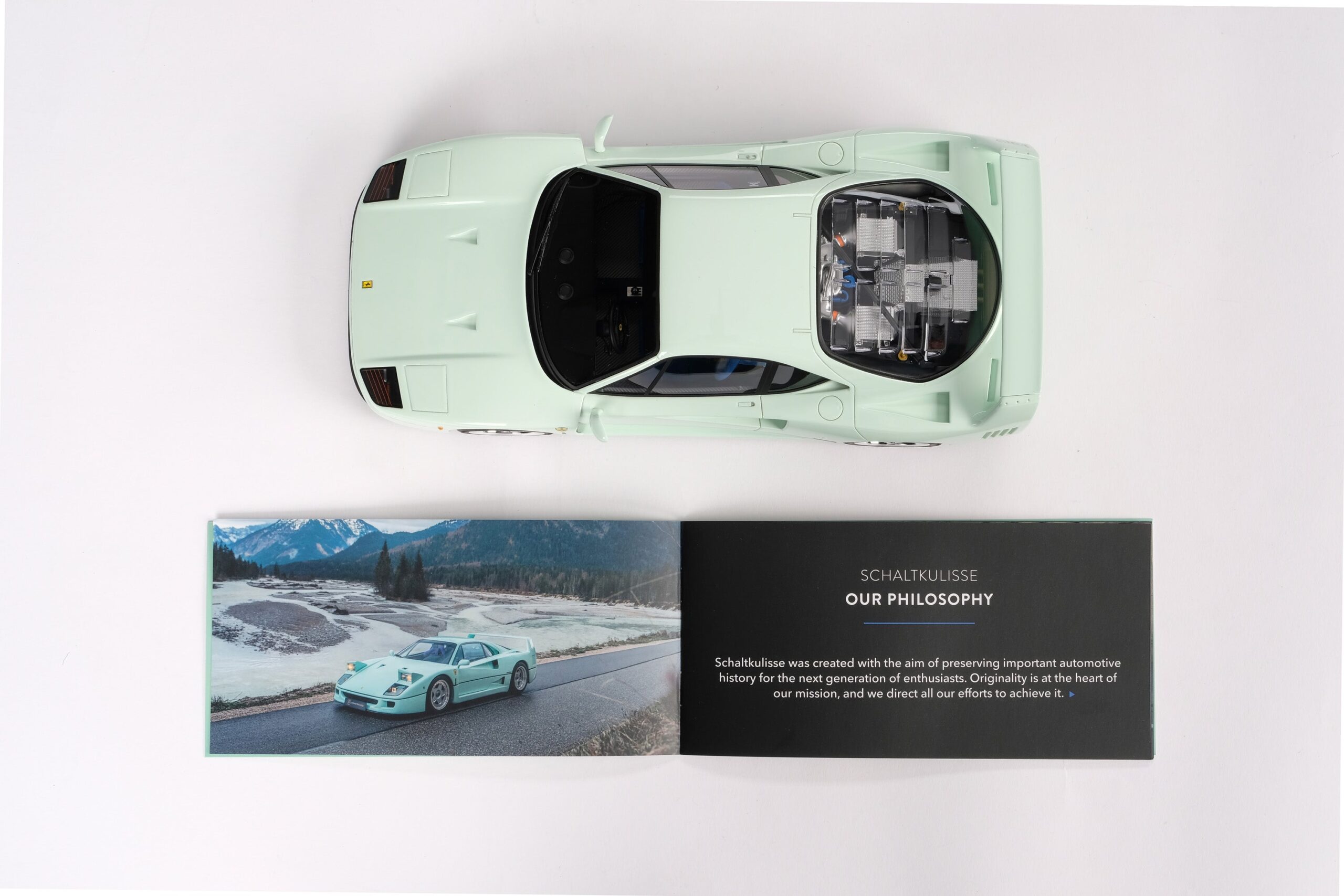 Amalgam Ferrari F40 Schaltkulisse 'Minty Forty' - Mintgrün | 1:18 - 画像9