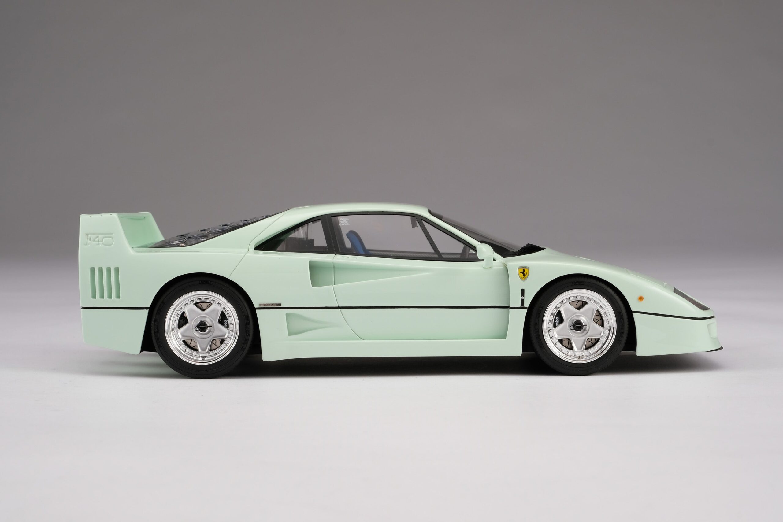 Amalgam Ferrari F40 Schaltkulisse 'Minty Forty' - Mintgrün | 1:18 - 画像12