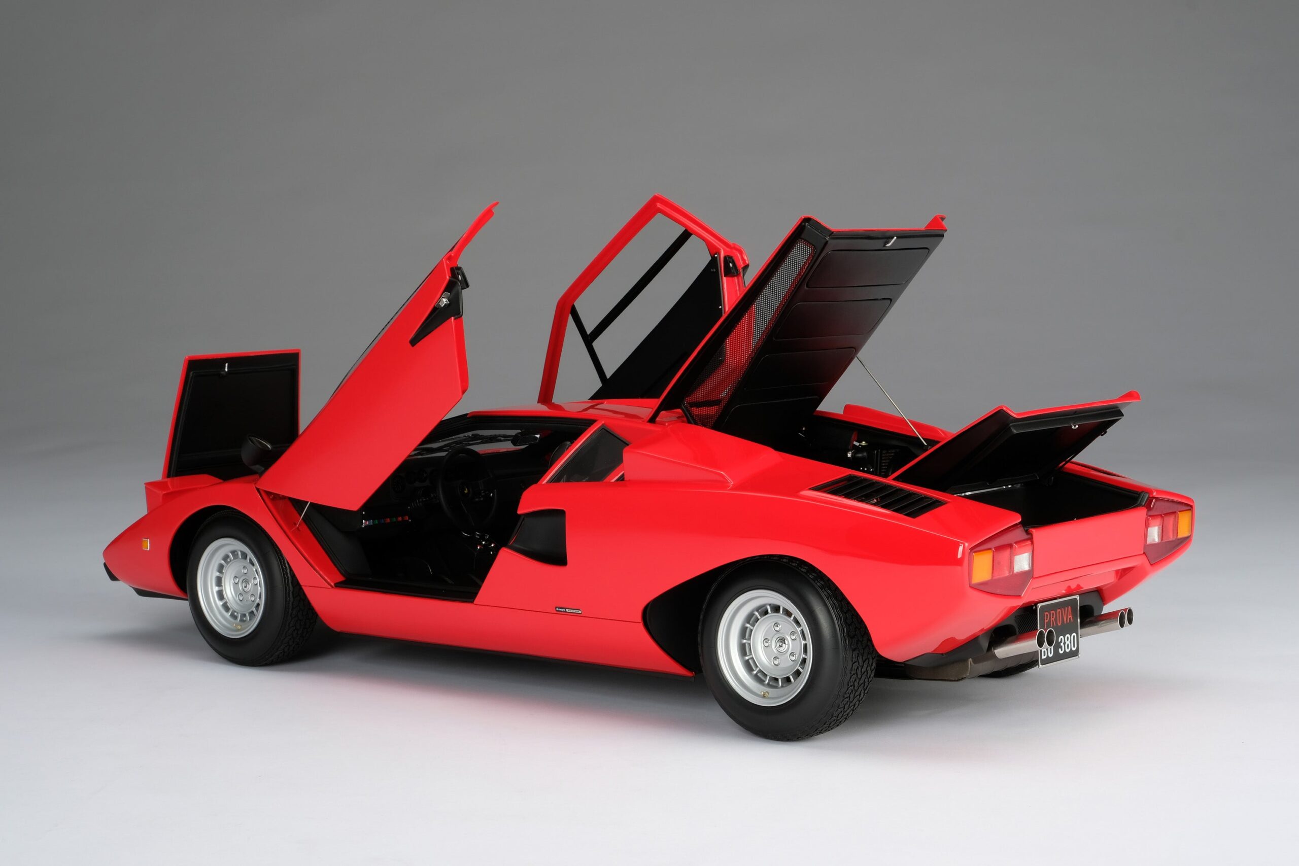 Amalgam Lamborghini Countach LP400 (1974) | 1:8 - Imagen 26