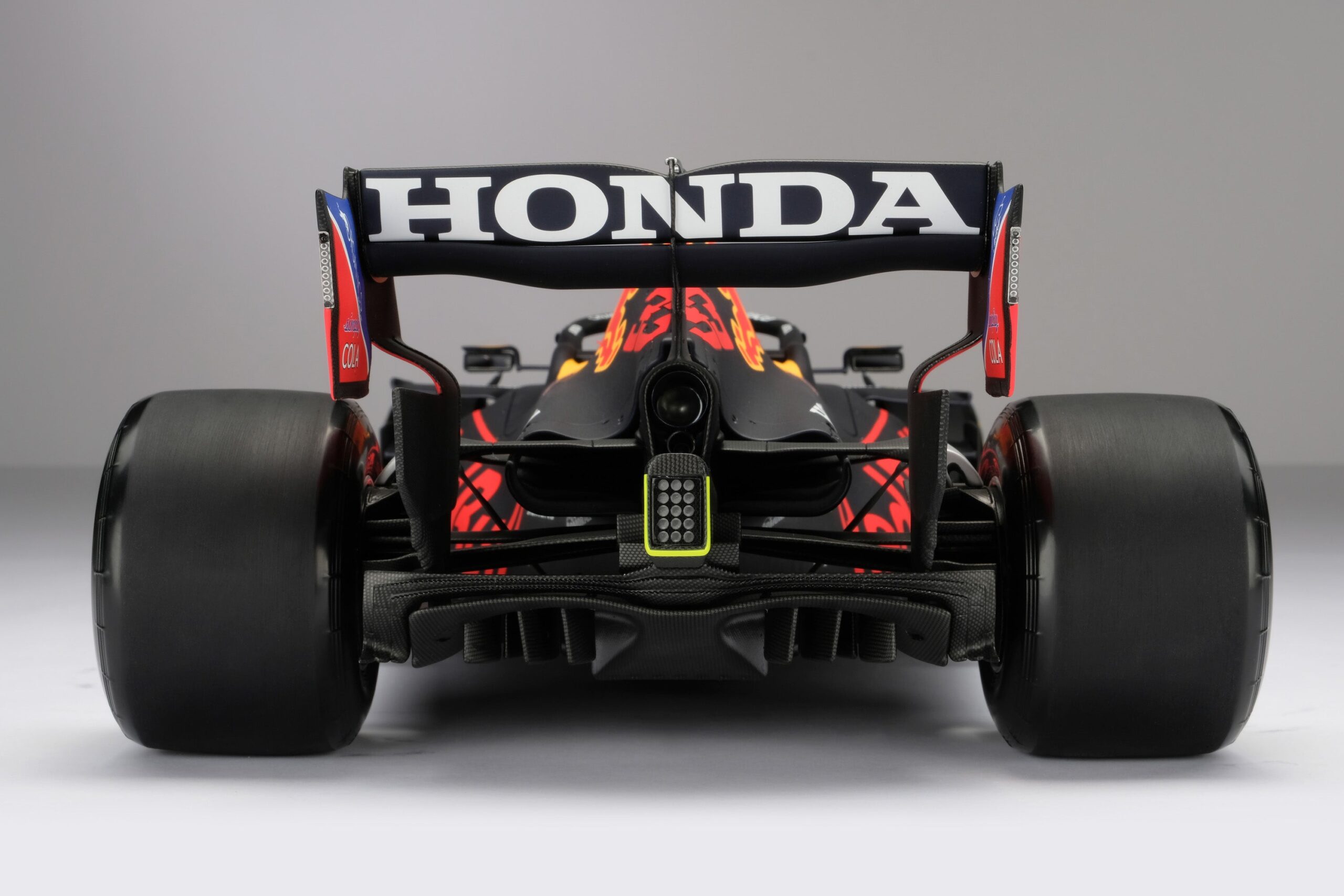 Amalgam Red Bull Racing Honda RB16B 2021 Abu Dhabi Grand Prix | 1:8 - Immagine 18