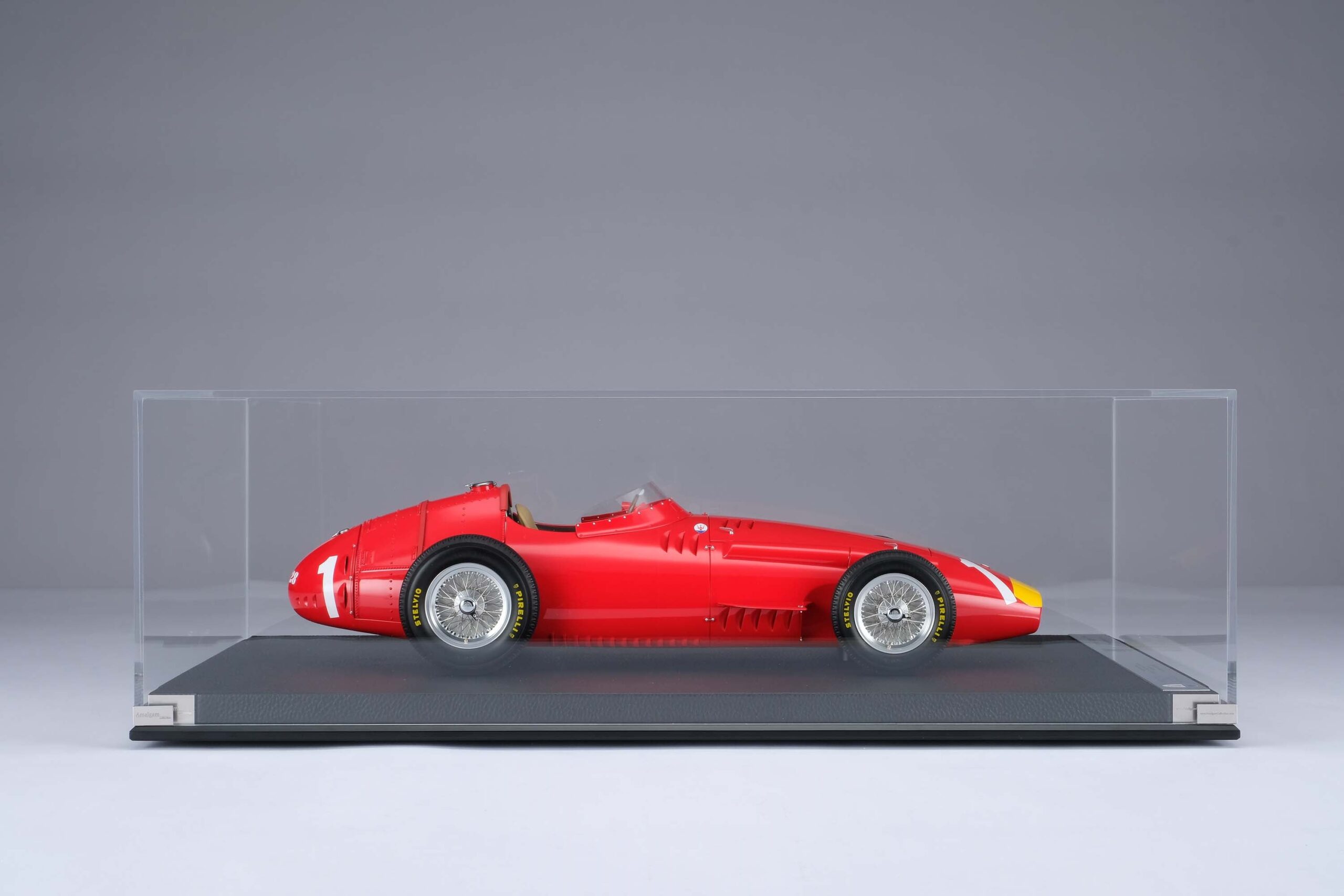 Amalgam Maserati 250F 1957 German Grand Prix - Juan Manuel Fangio - Rot | 1:8 - Imagen 17