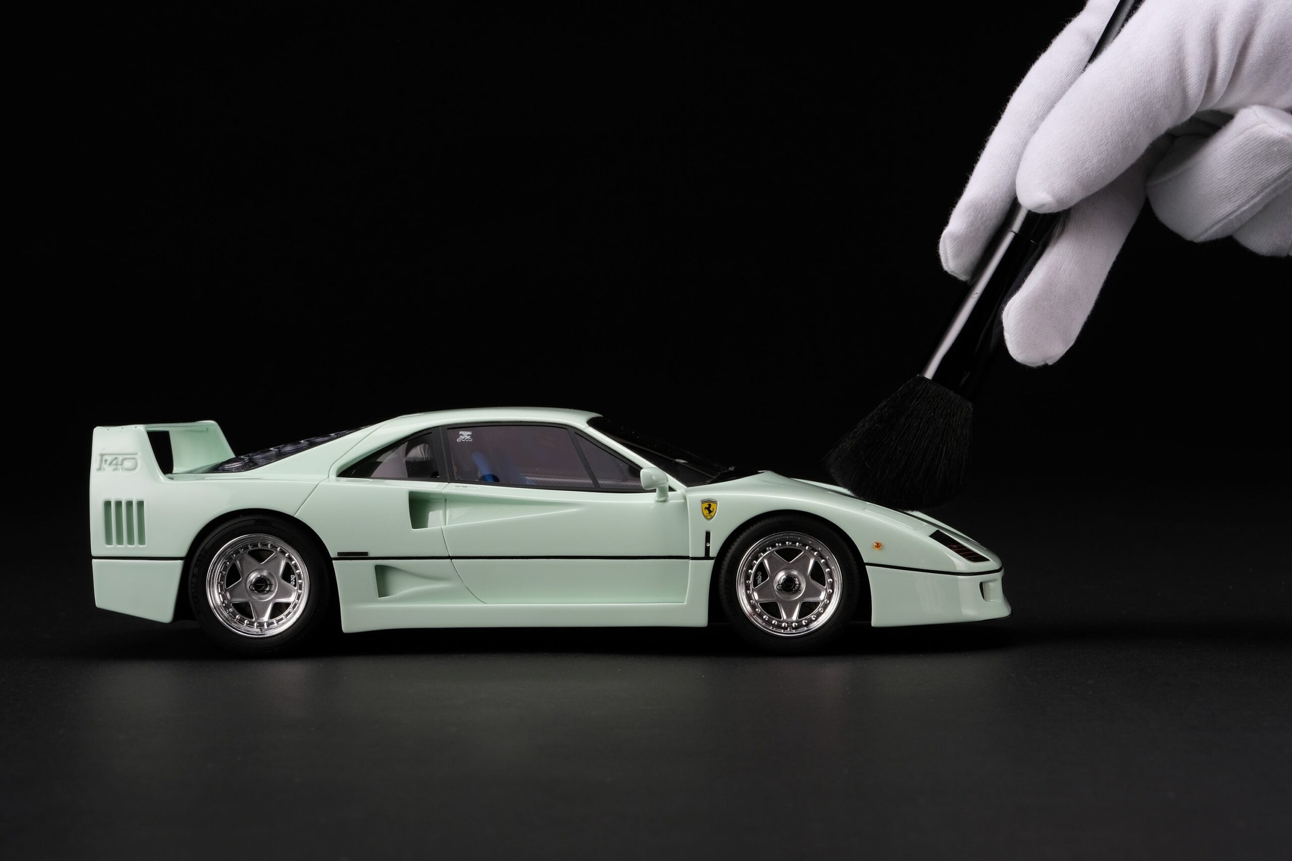 Amalgam Ferrari F40 Schaltkulisse 'Minty Forty' - Mintgrün | 1:18 - 画像3