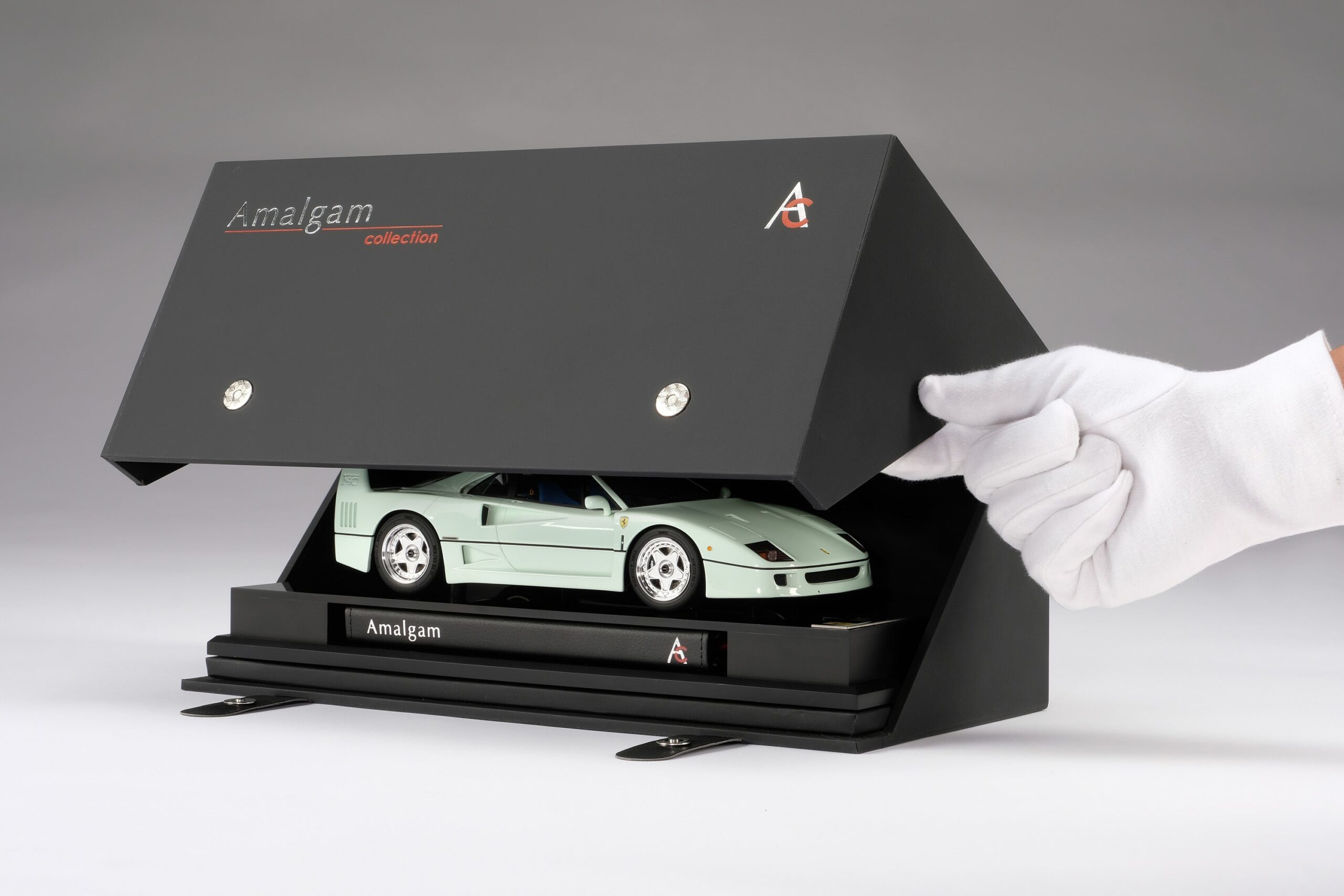 Amalgam Ferrari F40 Schaltkulisse 'Minty Forty' - Mintgrün | 1:18 - 画像7