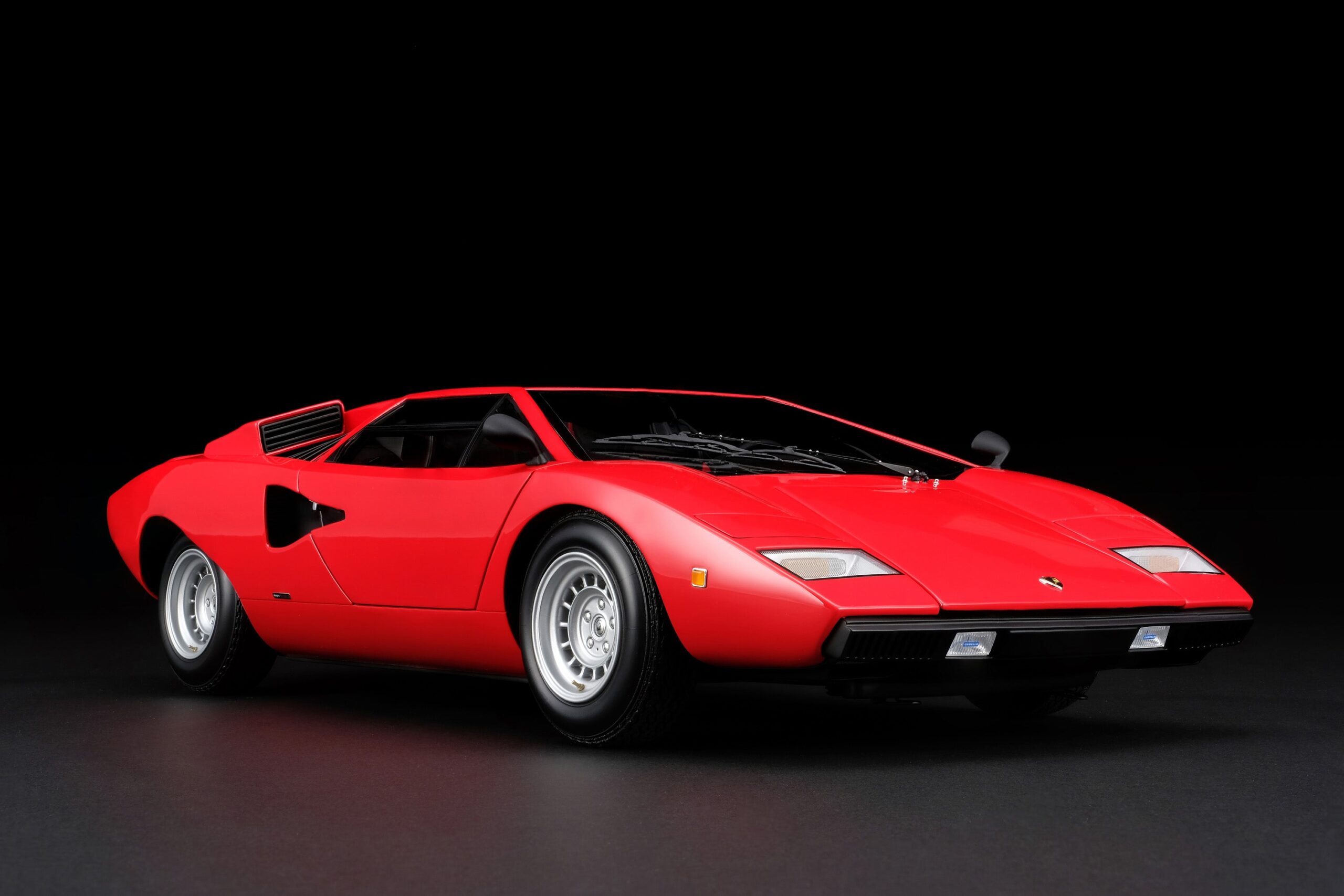Amalgam Lamborghini Countach LP400 (1974) | 1:8 - Imagen 23