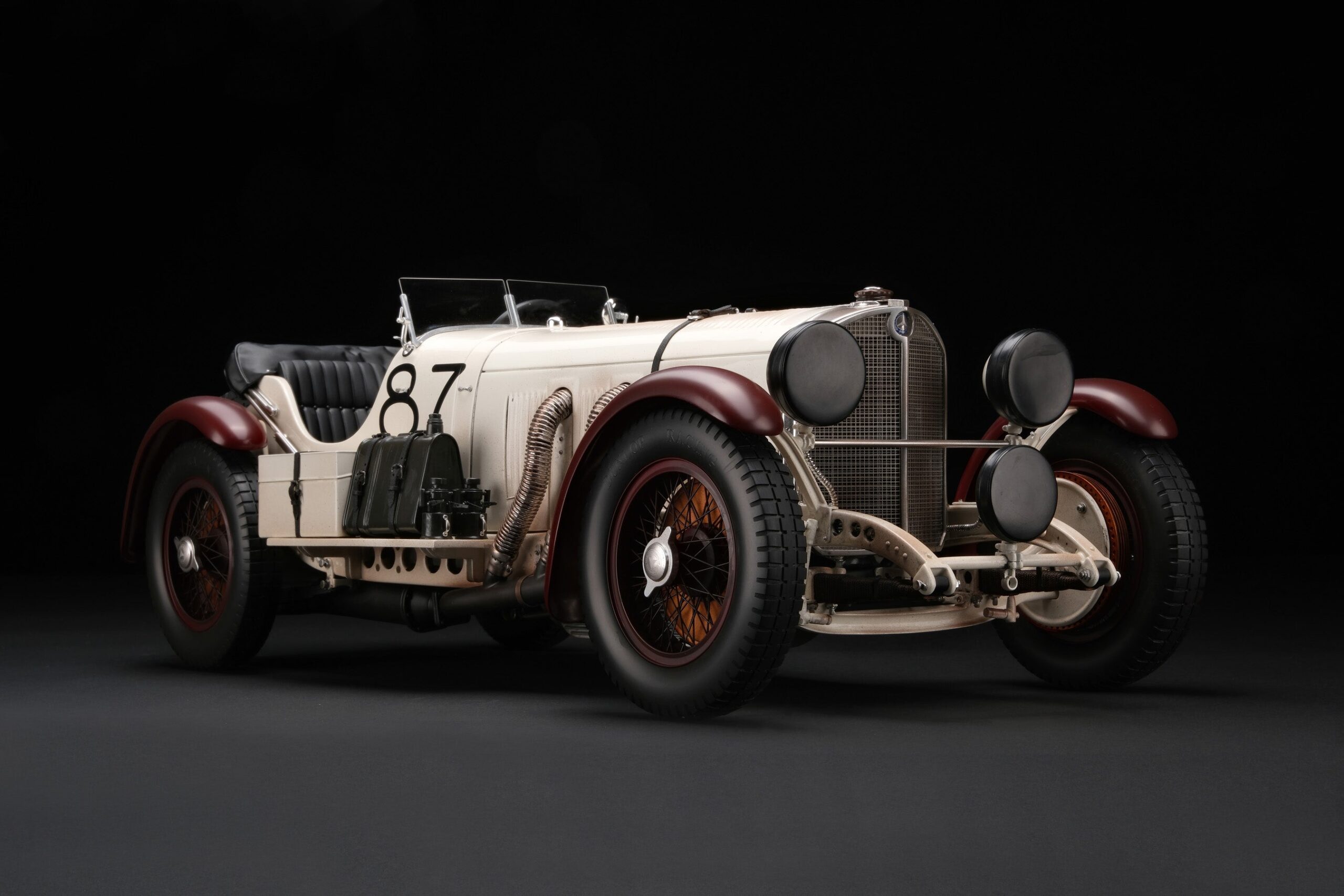Amalgam Mercedes-Benz SSKL 1931 Mille Miglia Winner Patiniert - Weiß | 1:8