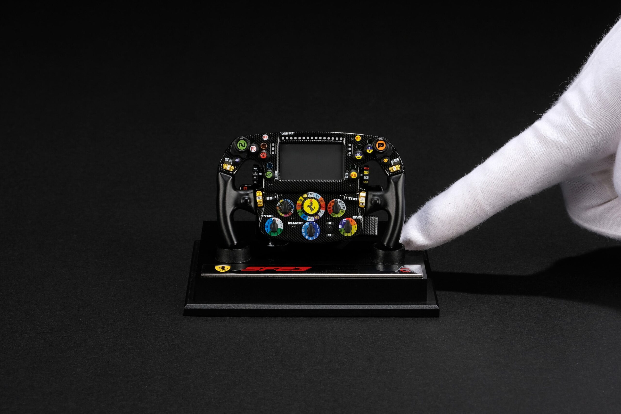 Amalgam Ferrari SF-23 Lenkrad (2023) | 1:4 - Imagen 3