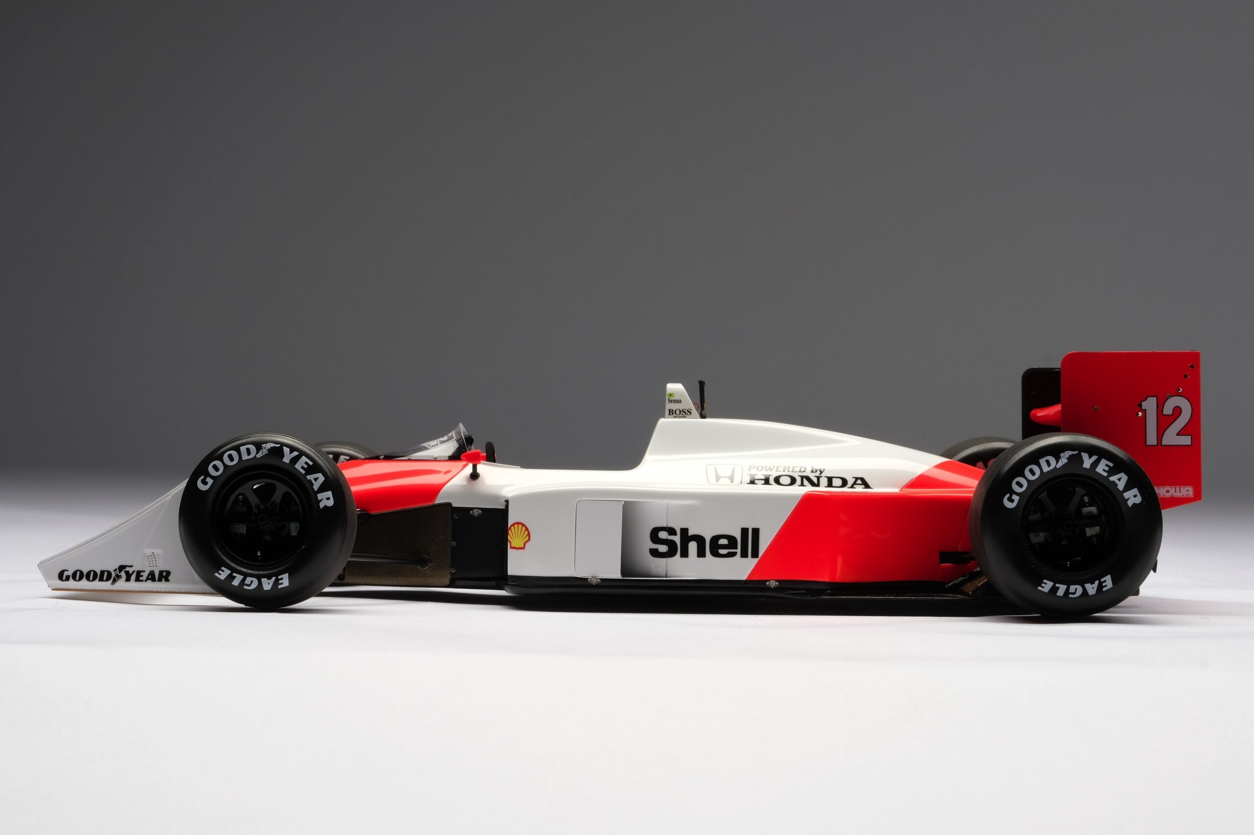 Amalgam McLaren MP4/4 1988 Japanese GP Ayrton Senna - Weiß / Rot | 1:18 - Image 7