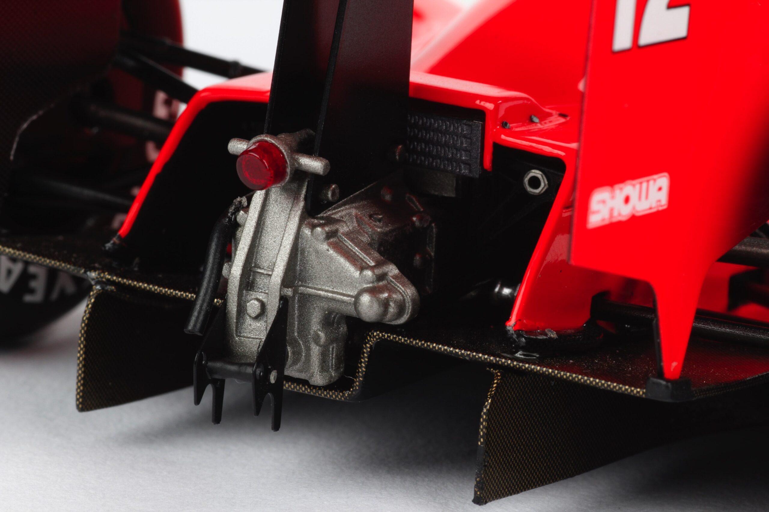 Amalgam McLaren MP4/4 1988 Japanese GP Ayrton Senna - Weiß / Rot | 1:18 - Image 13