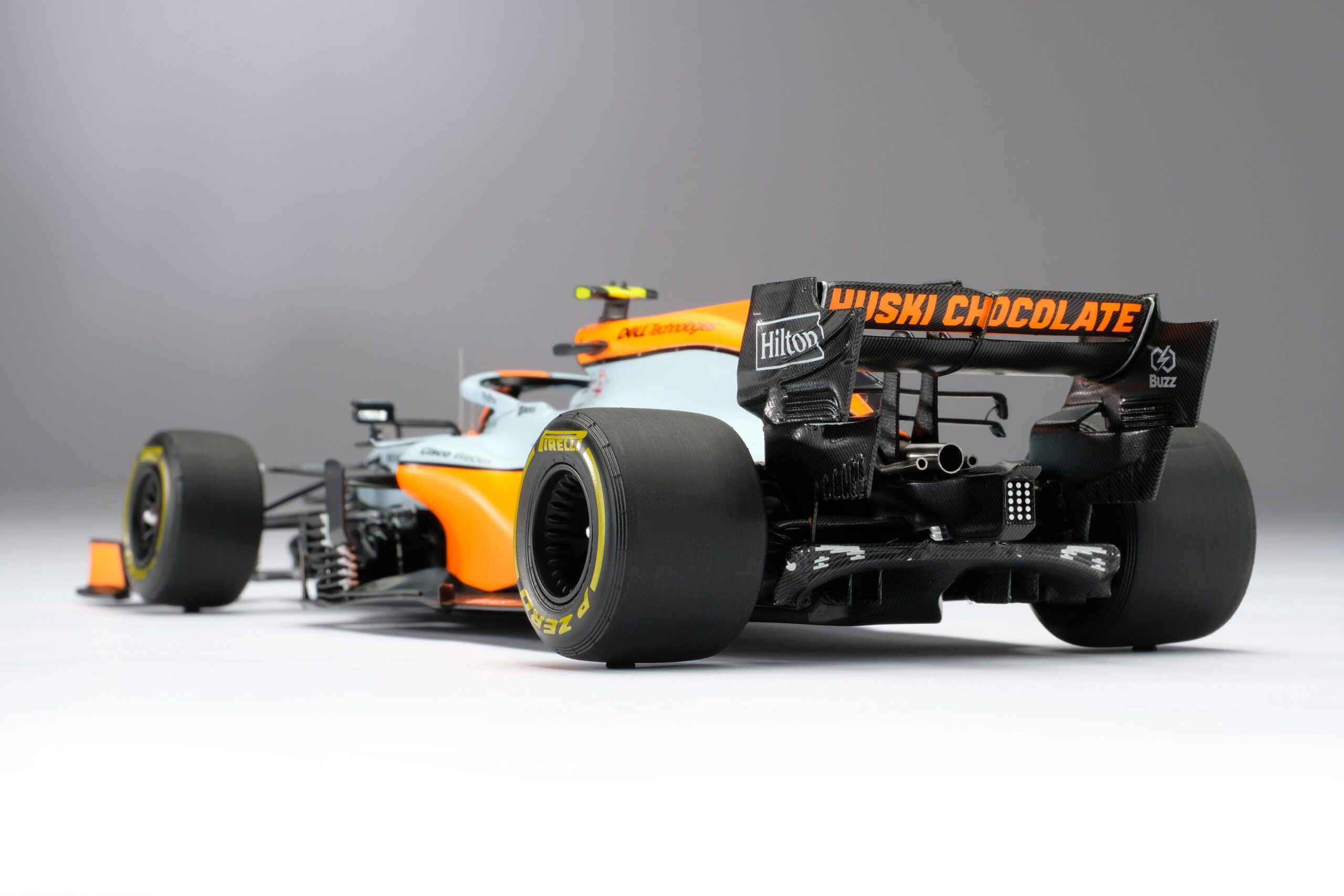 Amalgam McLaren MCL35M 2021 Monaco Grand Prix - Hellblau/Orange | 1:18 - Immagine 35