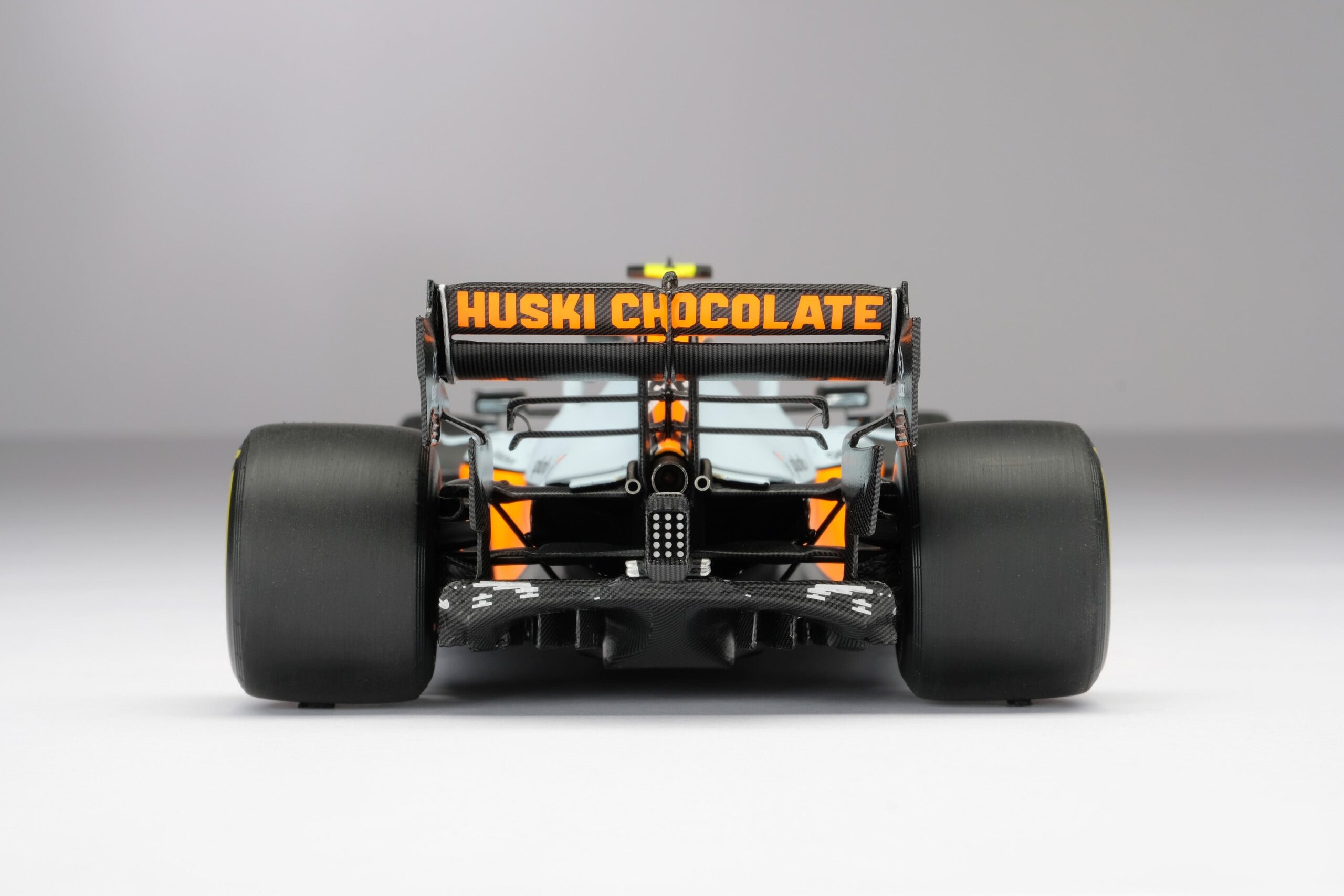 Amalgam McLaren MCL35M 2021 Monaco Grand Prix - Hellblau/Orange | 1:18 - Immagine 28