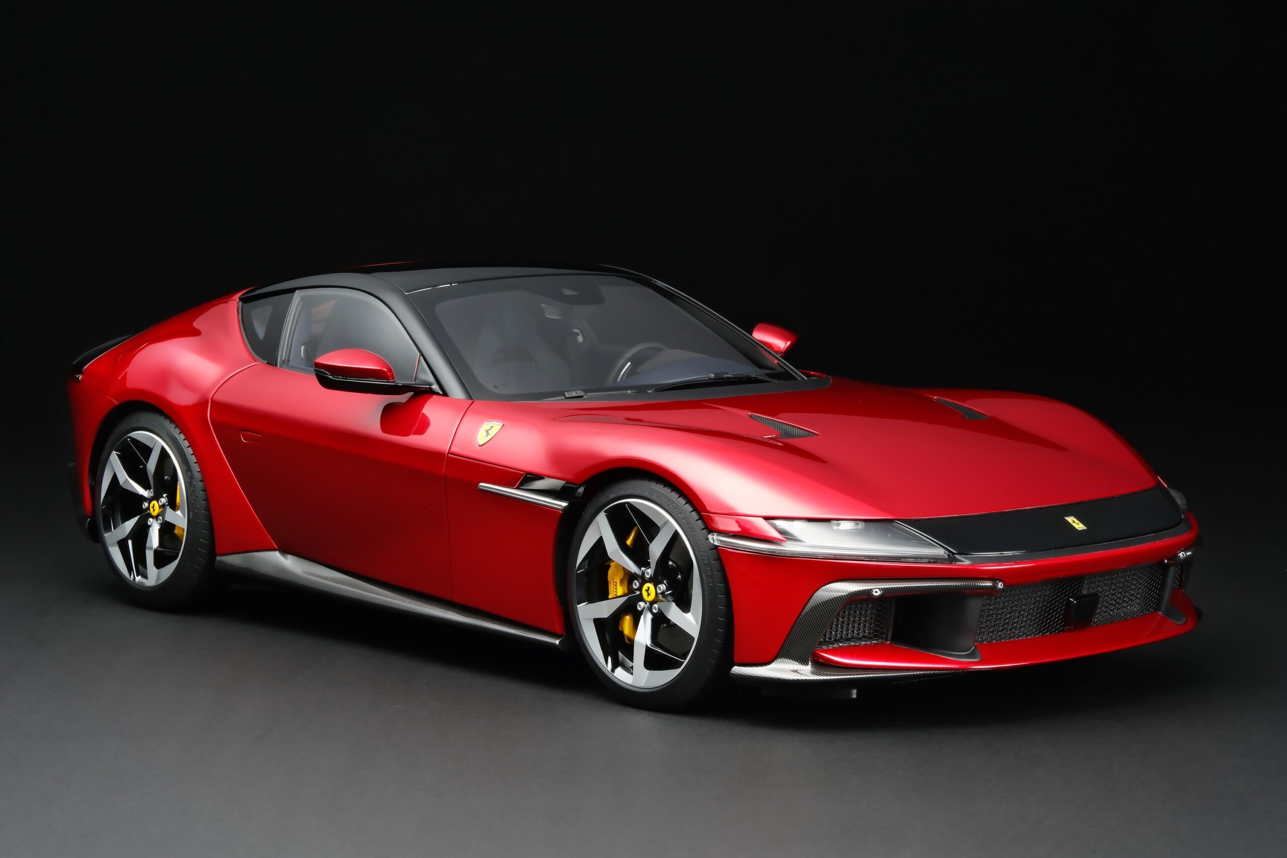 Amalgam Ferrari 12Cilindri - Red | 1:8