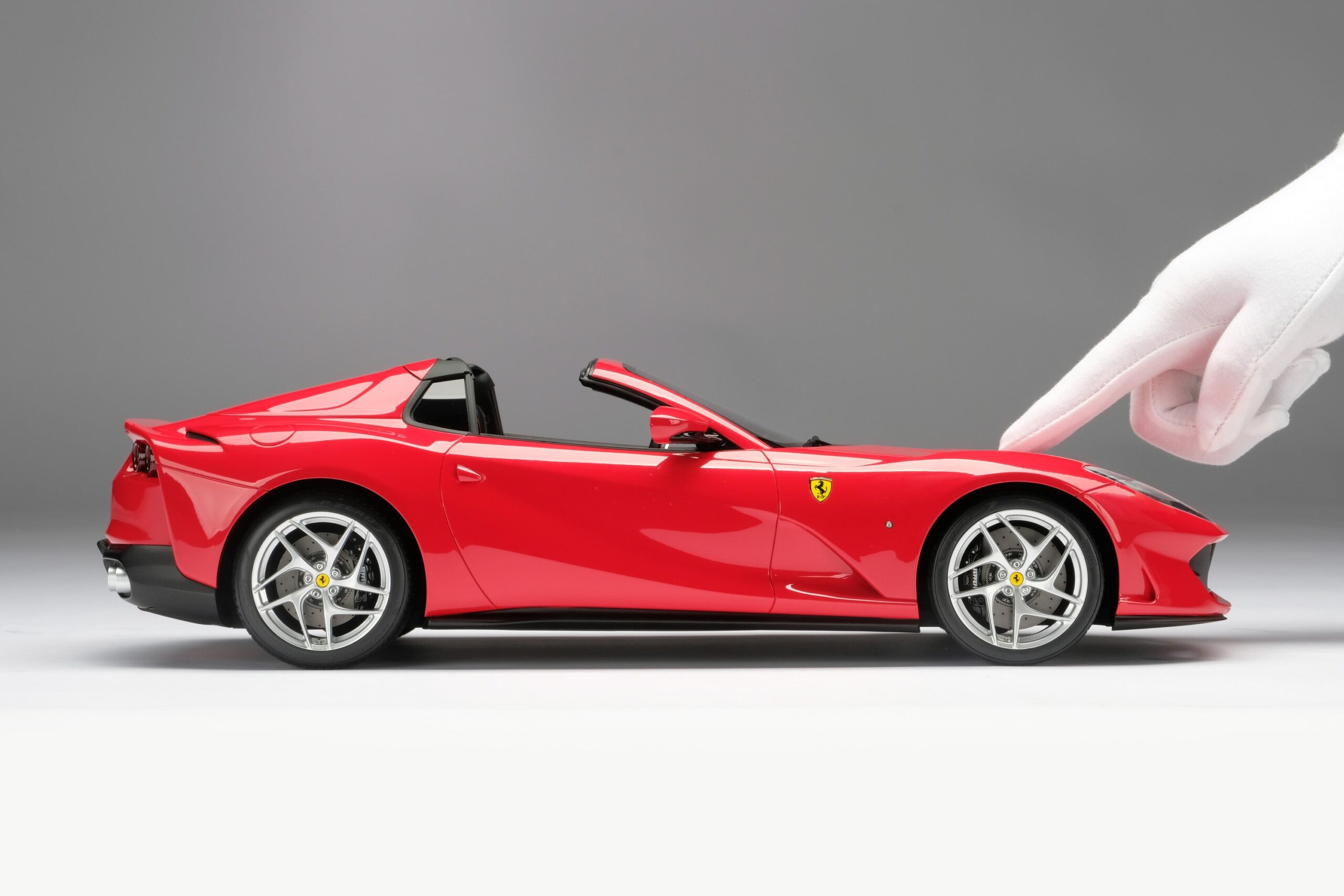 Amalgam Ferrari 812 GTS | 1:12 – Bild 3