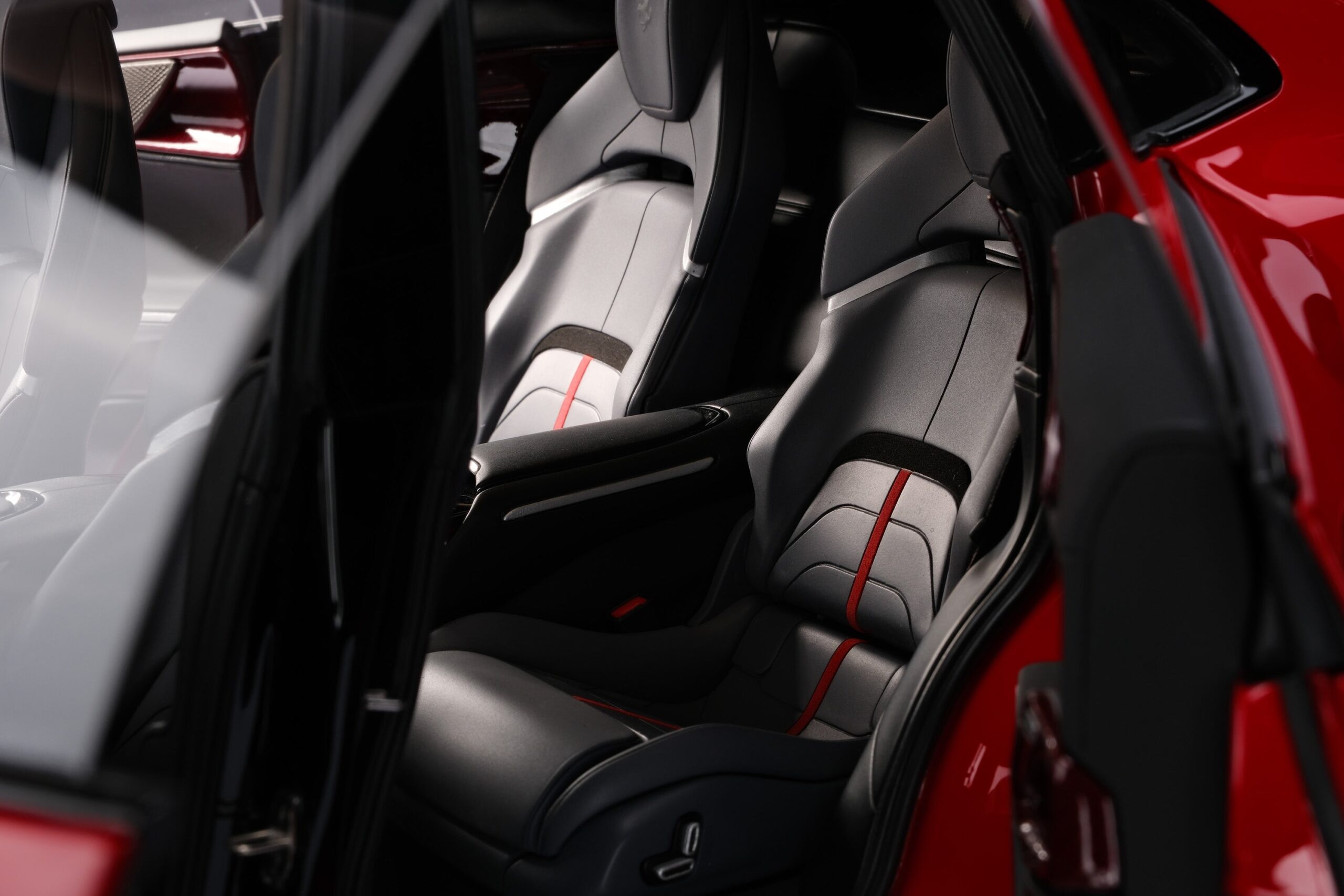 Amalgam Ferrari Purosangue | 1:8 - Image 6