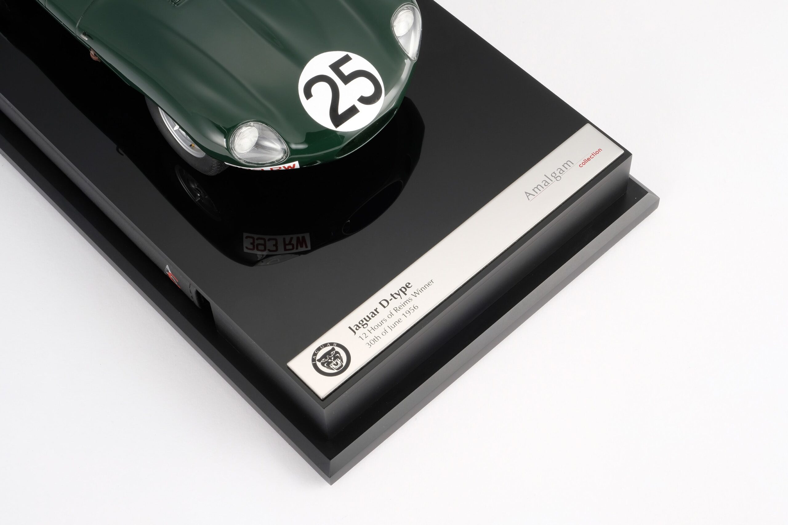 Amalgam Jaguar D-type 1956 Reims Winner - Grün | 1:18 – Bild 18
