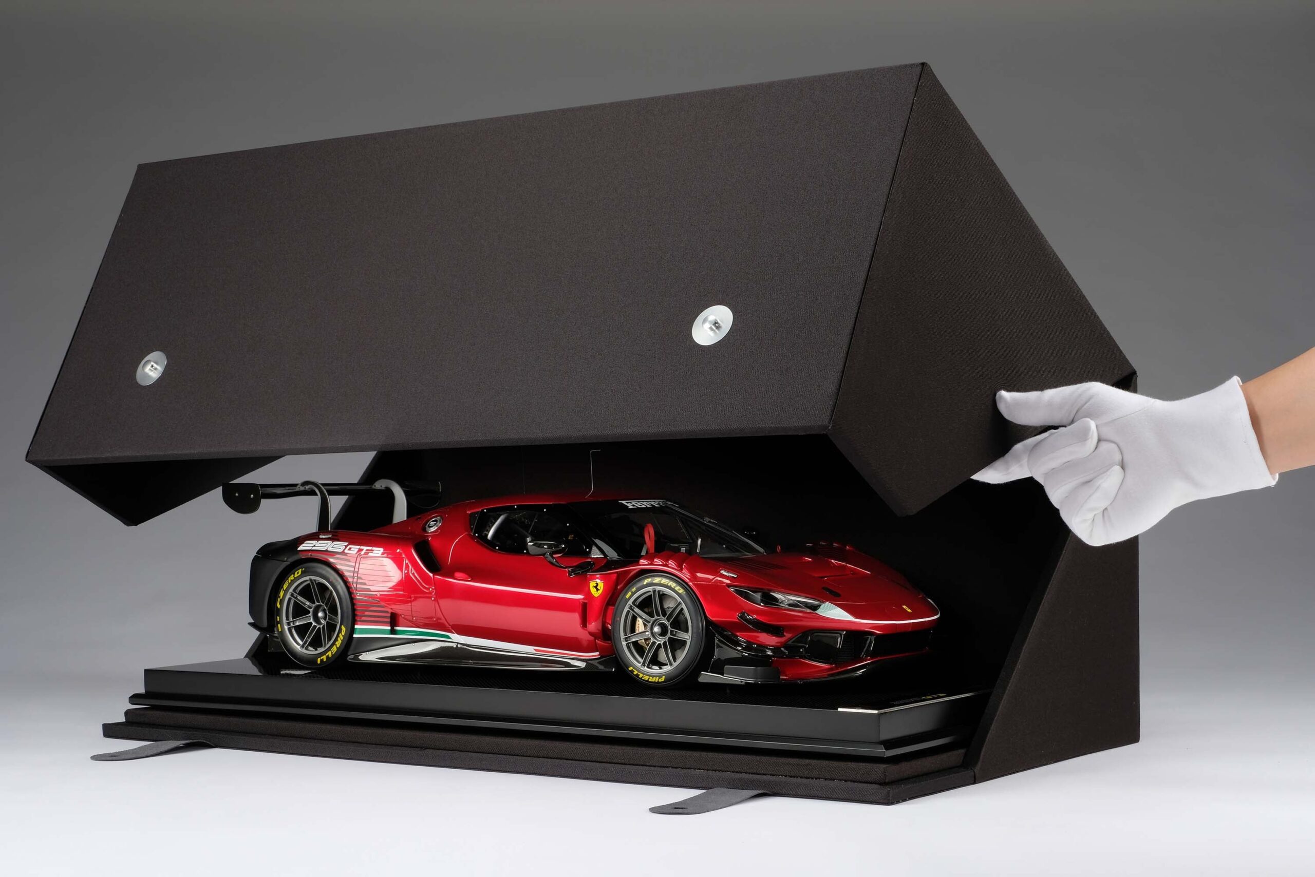 Amalgam Ferrari 296 GT3 | 1:8 - Image 6