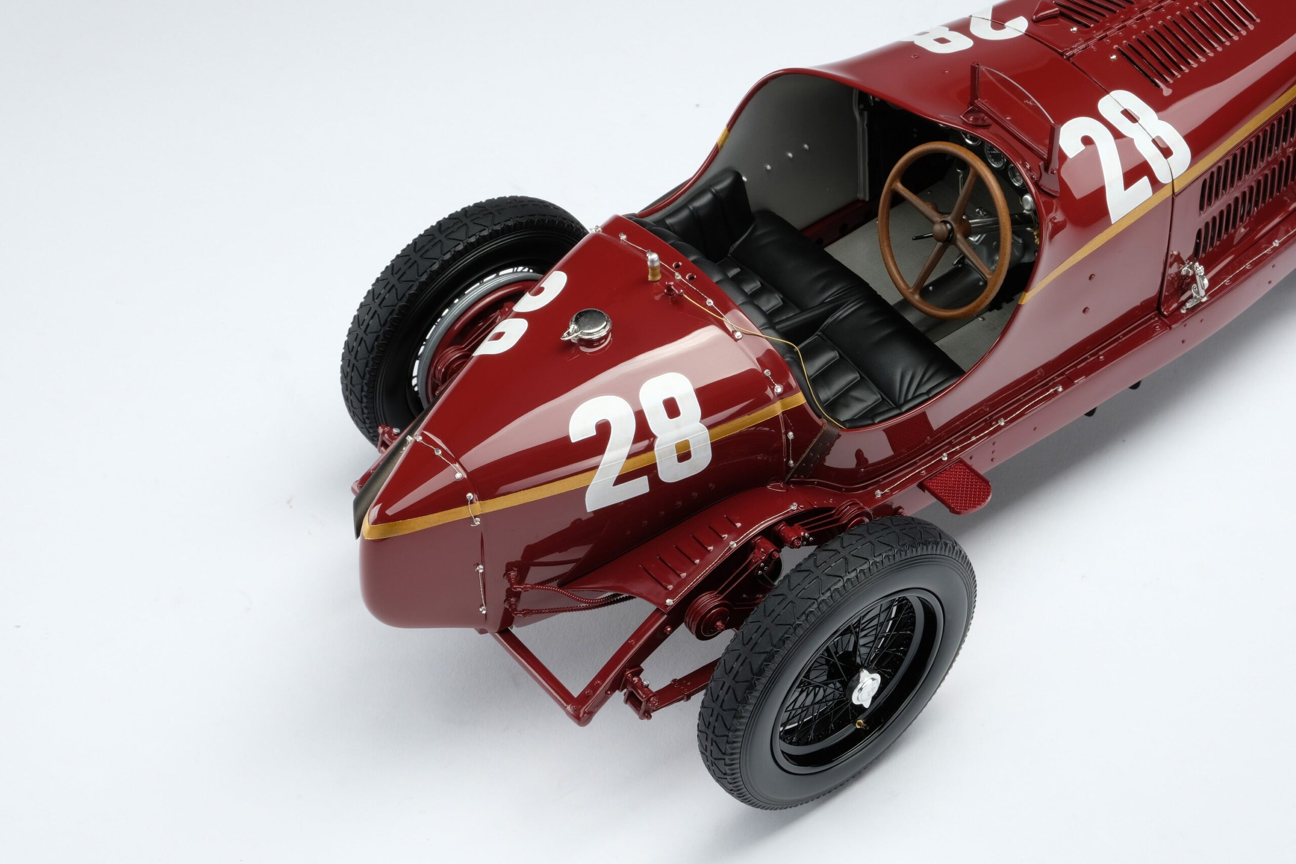 Amalgam Alfa Romeo 8C 2300 "Monza" 1932 Monaco Grand Prix Winner - Tazio Nuvolari - Rot | 1:8 - Image 16