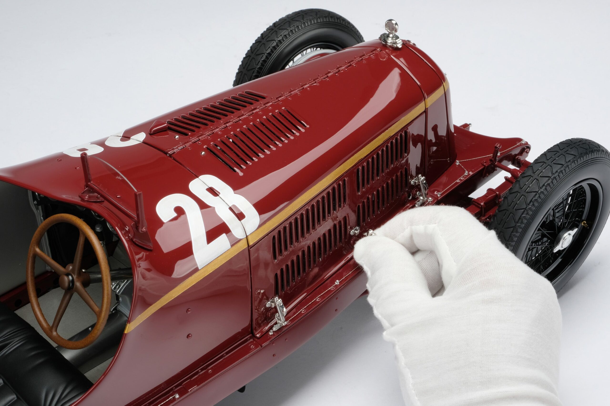 Amalgam Alfa Romeo 8C 2300 "Monza" 1932 Monaco Grand Prix Winner - Tazio Nuvolari - Rot | 1:8 - Image 10