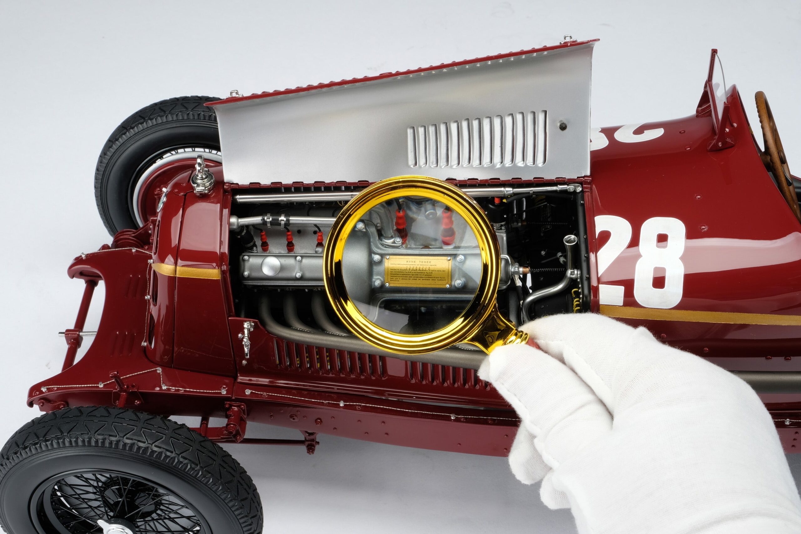 Amalgam Alfa Romeo 8C 2300 "Monza" 1932 Monaco Grand Prix Winner - Tazio Nuvolari - Rot | 1:8 - Image 13