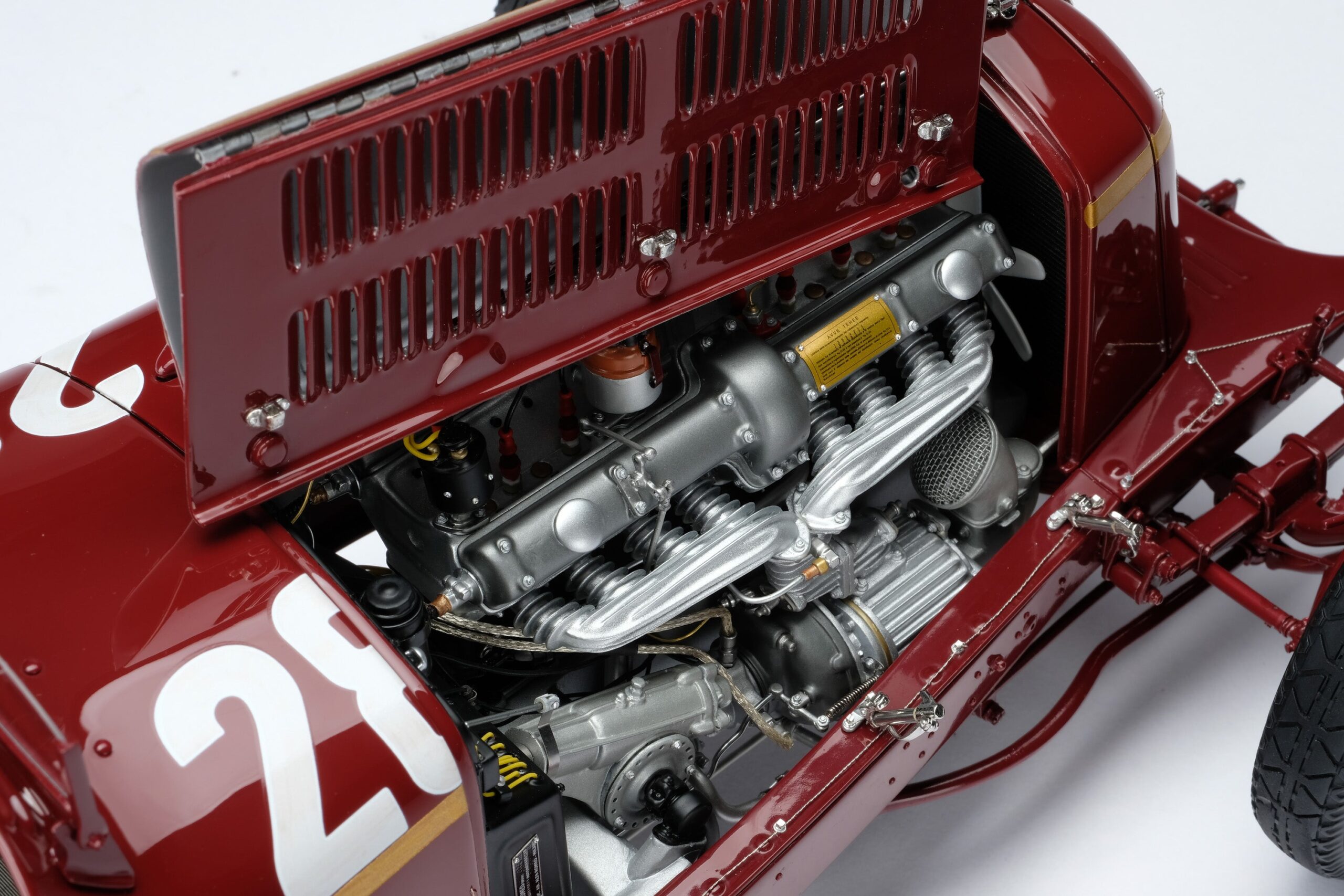 Amalgam Alfa Romeo 8C 2300 "Monza" 1932 Monaco Grand Prix Winner - Tazio Nuvolari - Rot | 1:8 - Image 11