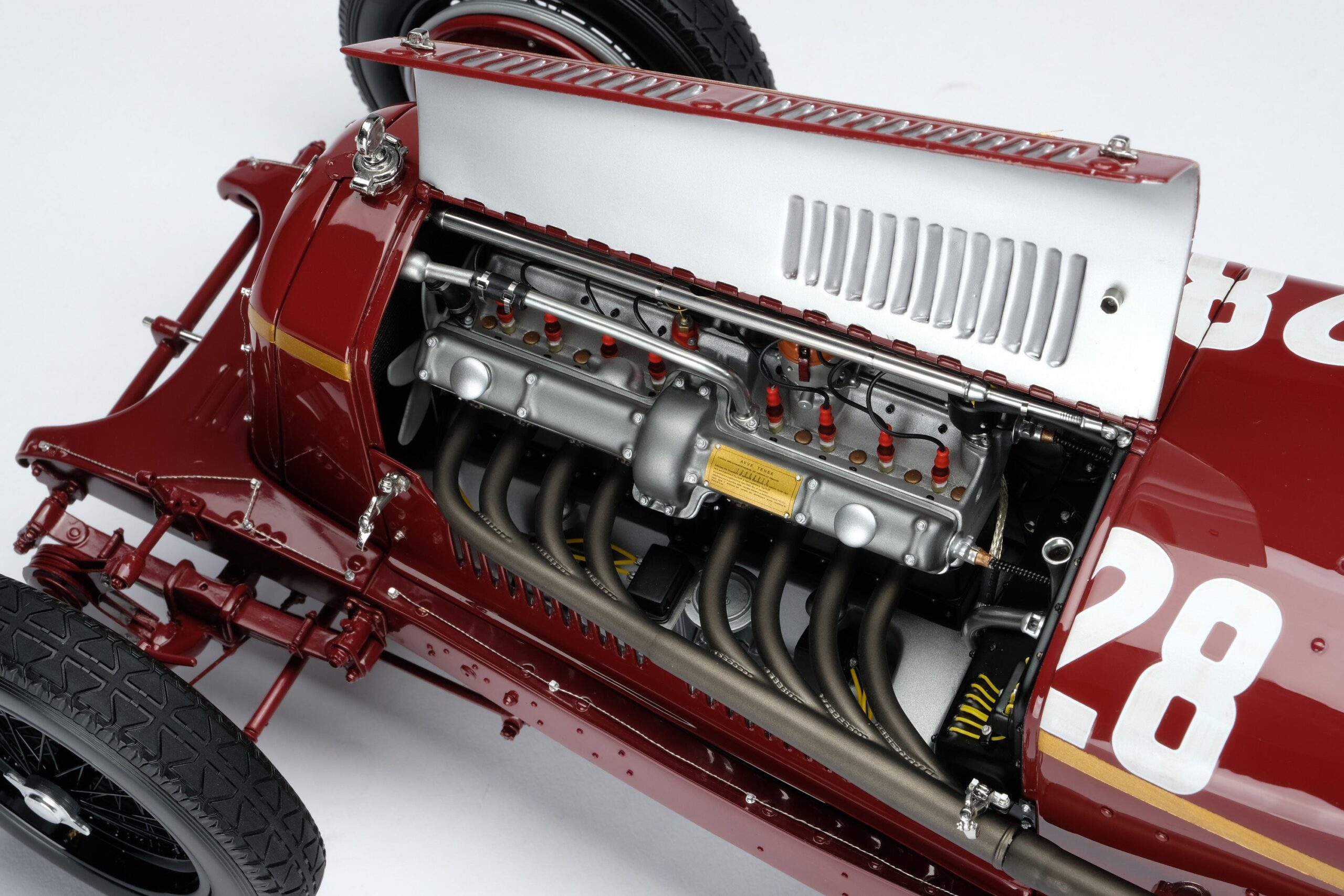 Amalgam Alfa Romeo 8C 2300 "Monza" 1932 Monaco Grand Prix Winner - Tazio Nuvolari - Rot | 1:8 - Image 12