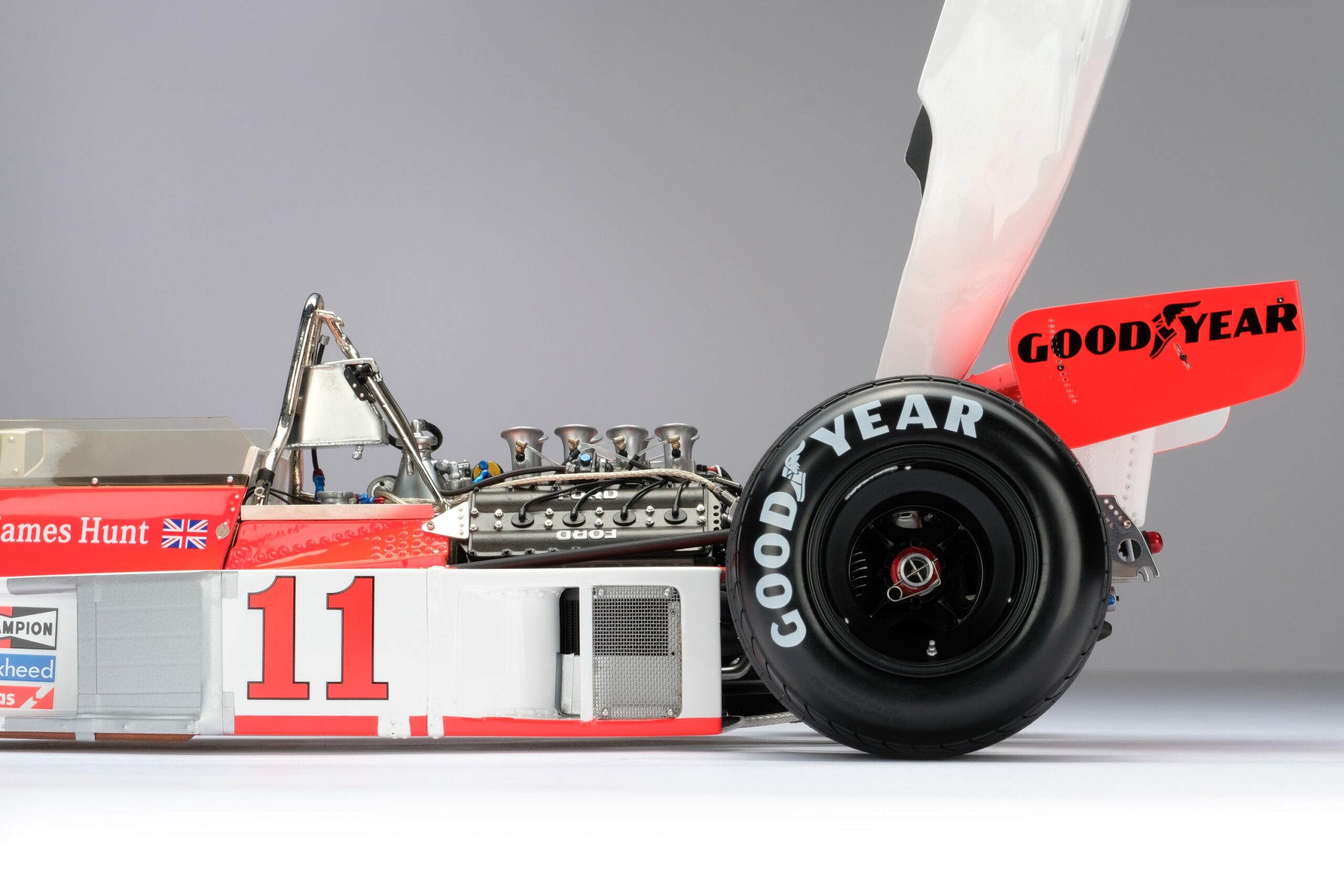 Amalgam McLaren M23D 1976 Japanese Grand Prix - James Hunt | 1:8 – Bild 8