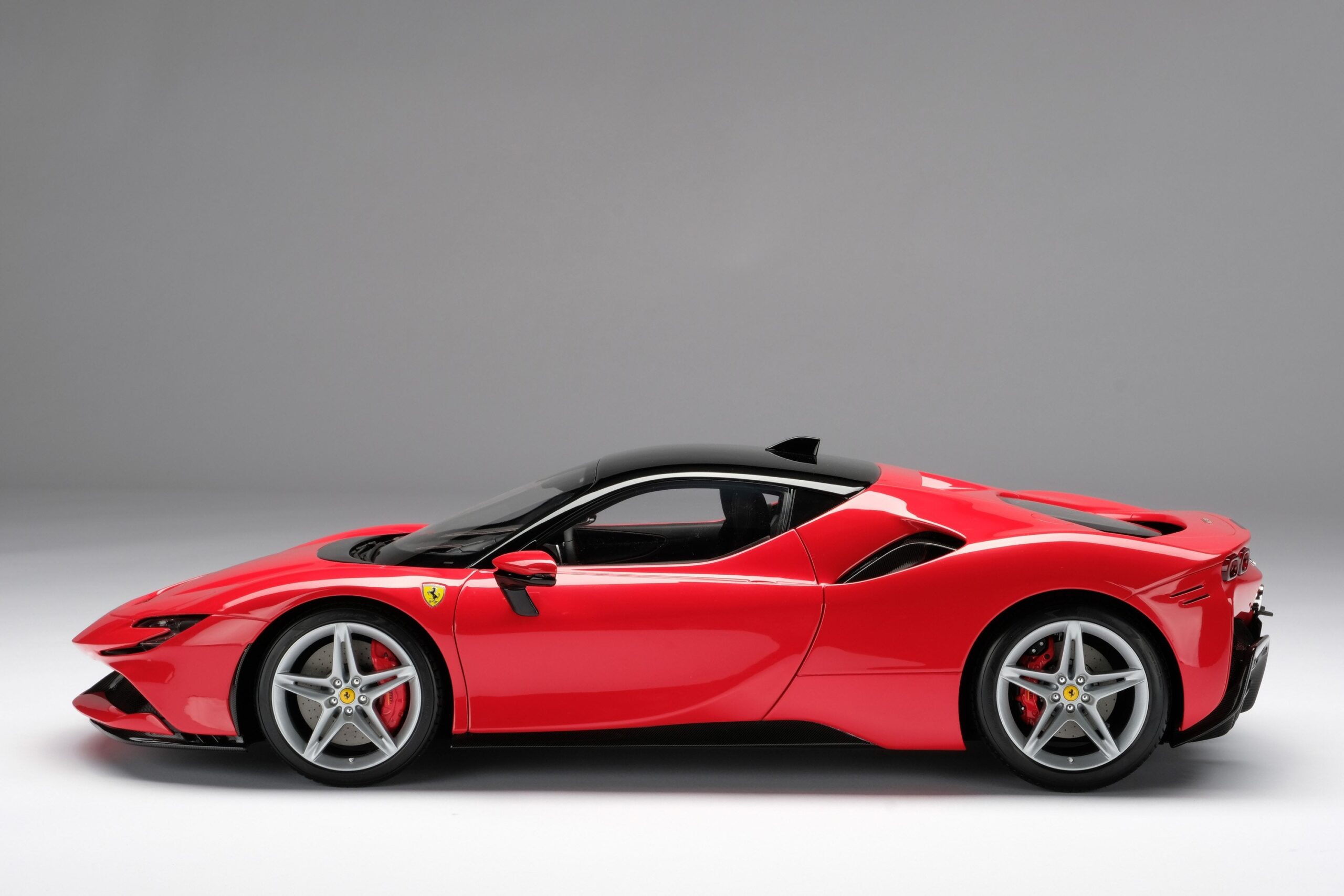 Amalgam Ferrari SF90 Stradale (2019) - Rot | 1:8 – Bild 17
