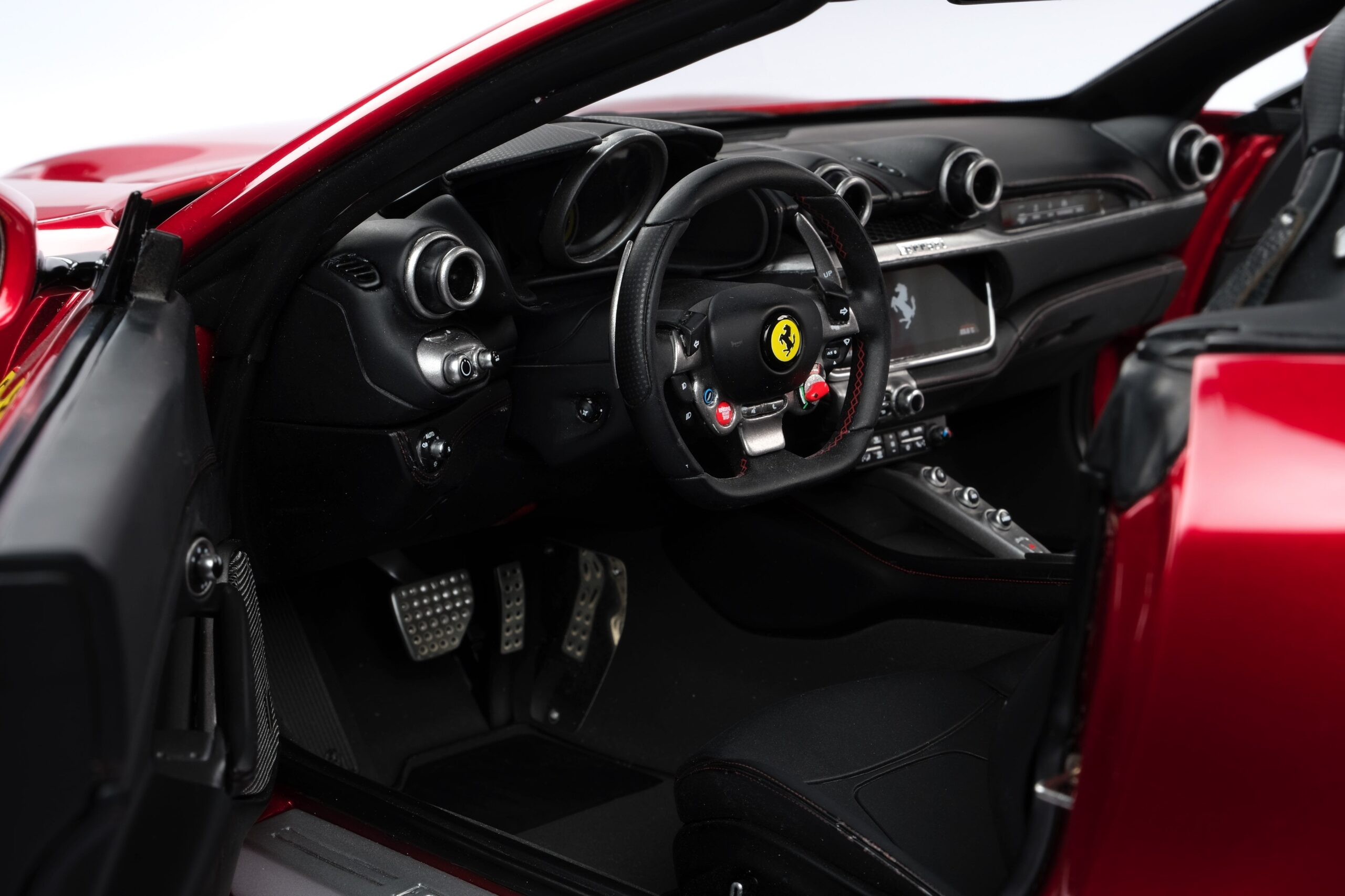 Amalgam Ferrari Portofino (2017) - Grün | 1:8 - 画像18