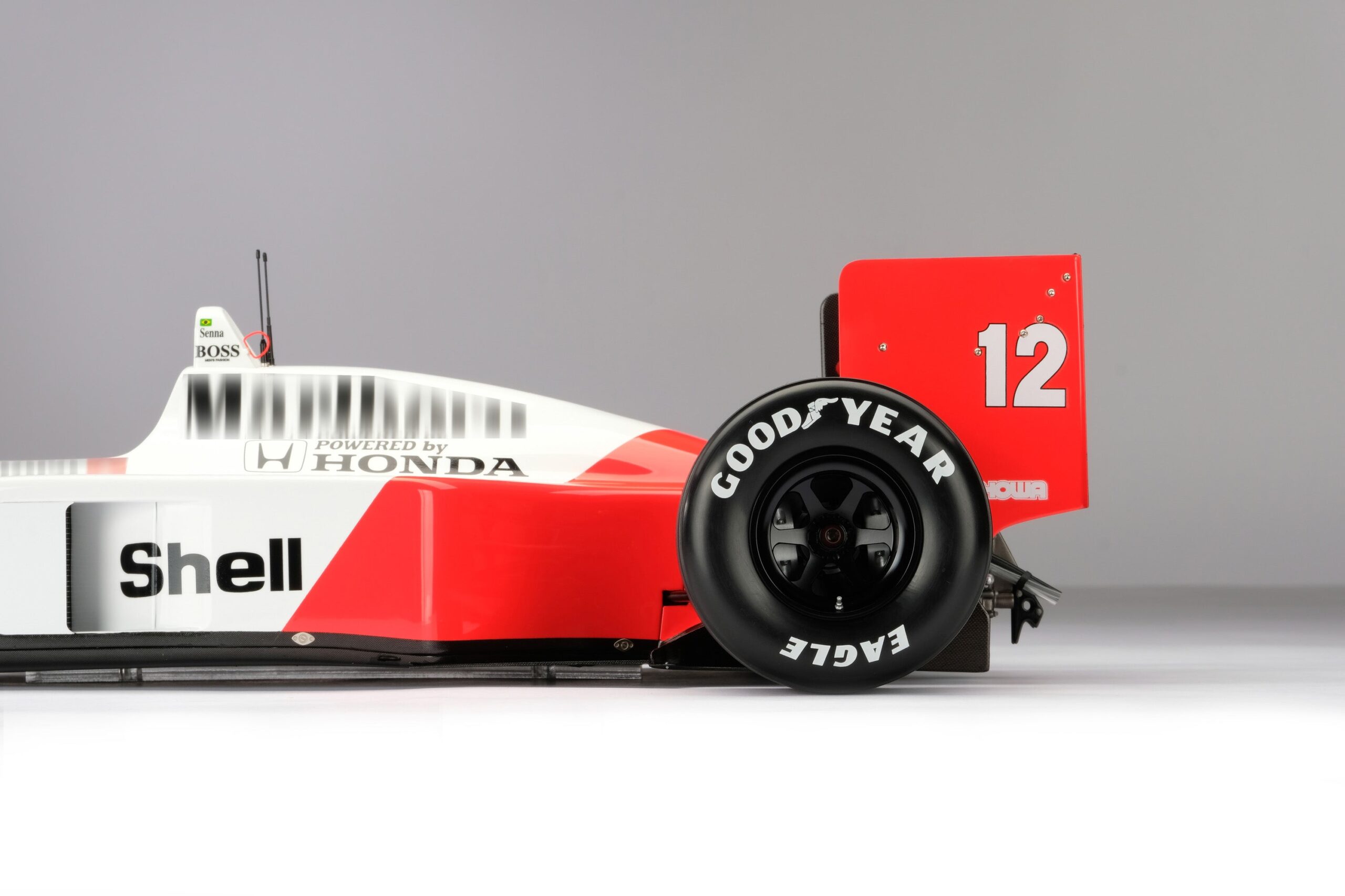 Amalgam McLaren MP4/4 1988 Japanese Grand Prix - Silber | 1:8 - Image 21