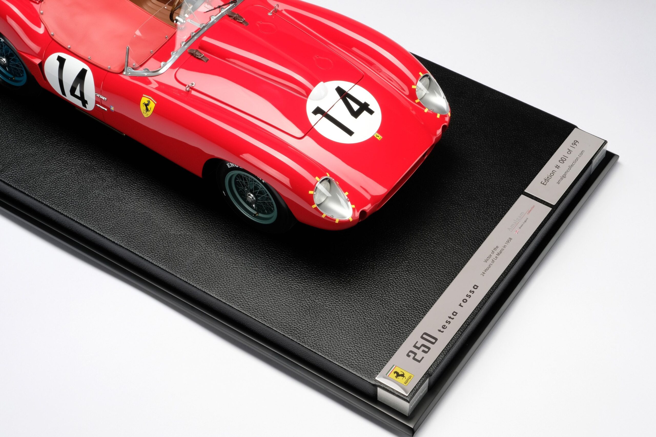 Amalgam Ferrari 250 TR 1958 Le Mans Winner - Grün | 1:8 – Bild 10