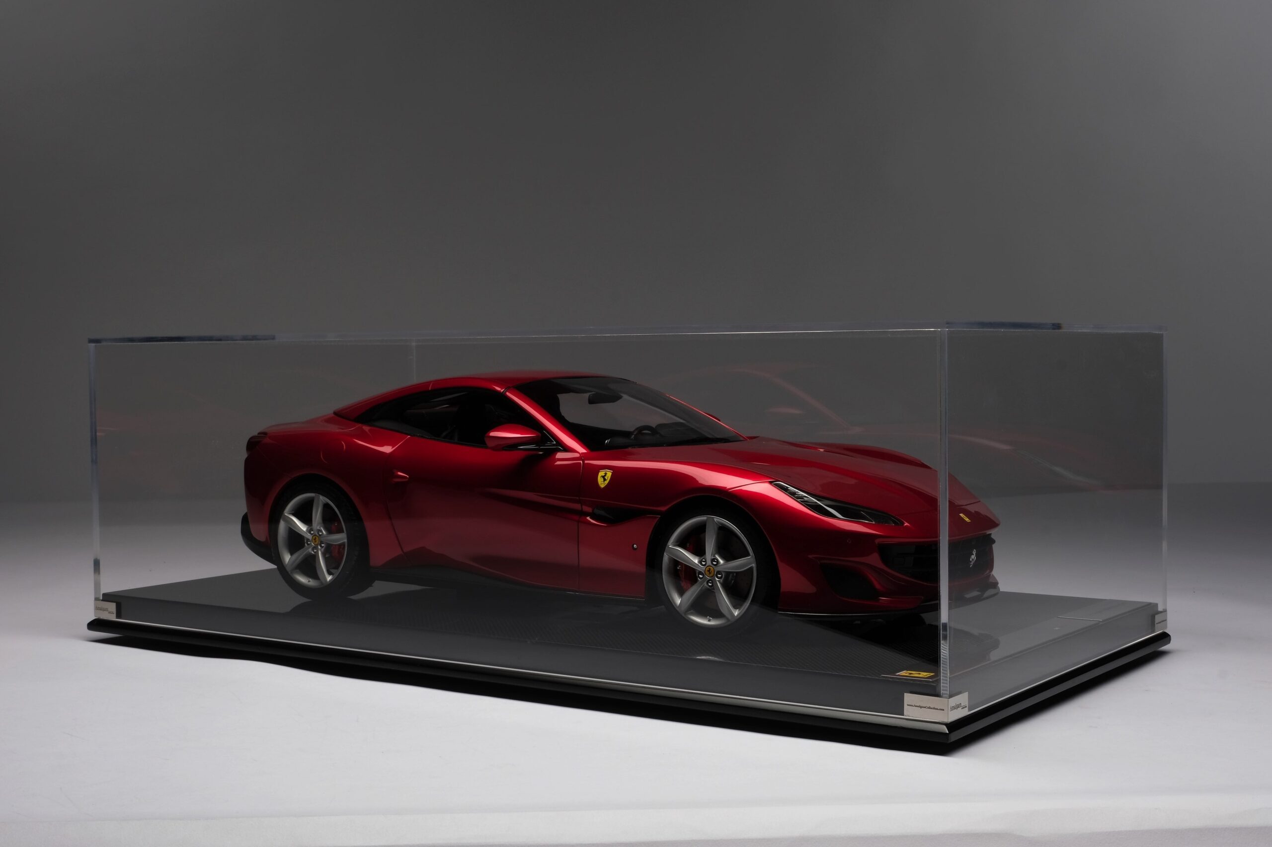 Amalgam Ferrari Portofino (2017) - Grün | 1:8 - 画像14