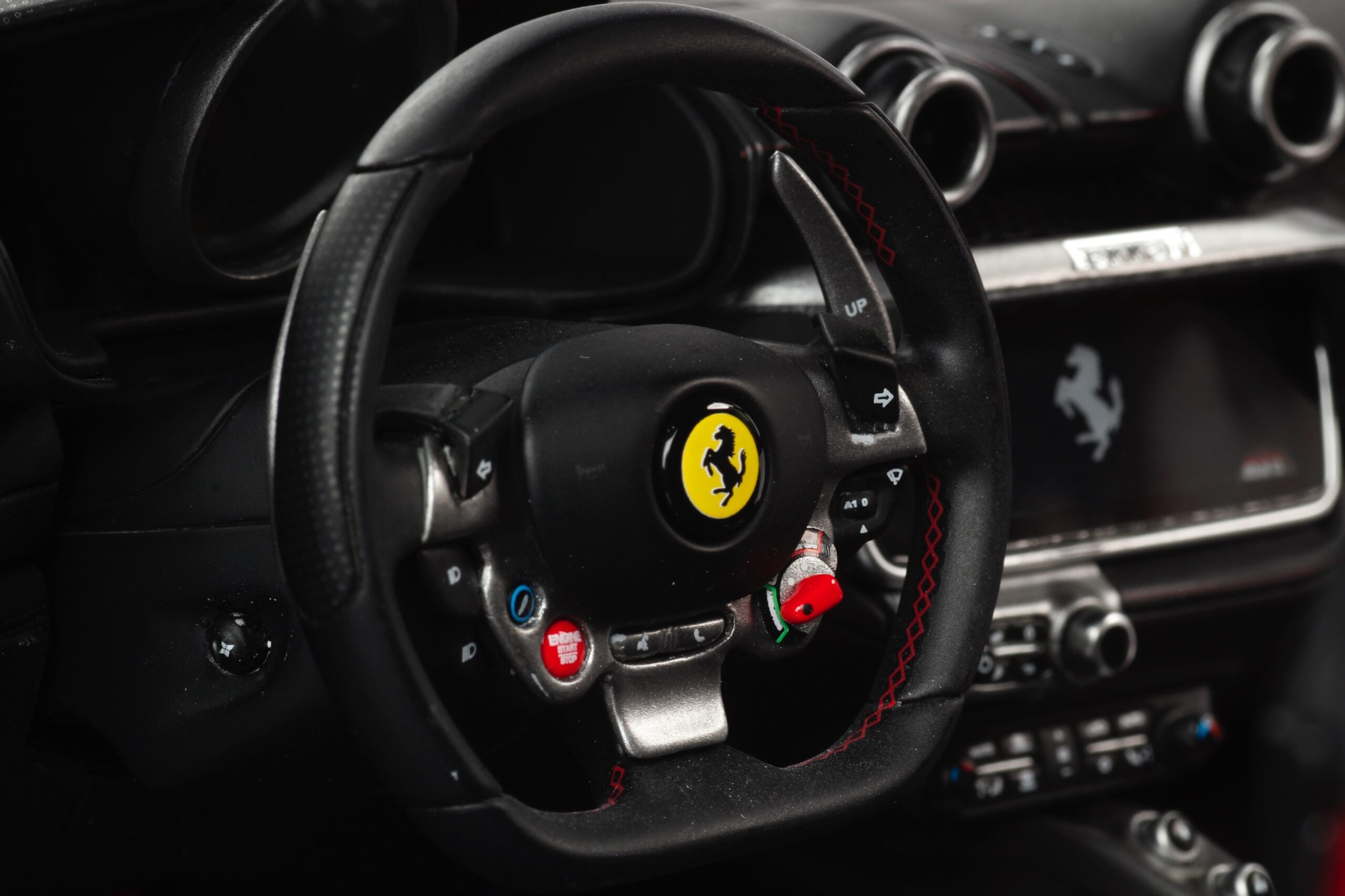 Amalgam Ferrari Portofino (2017) - Grün | 1:8 - 画像19
