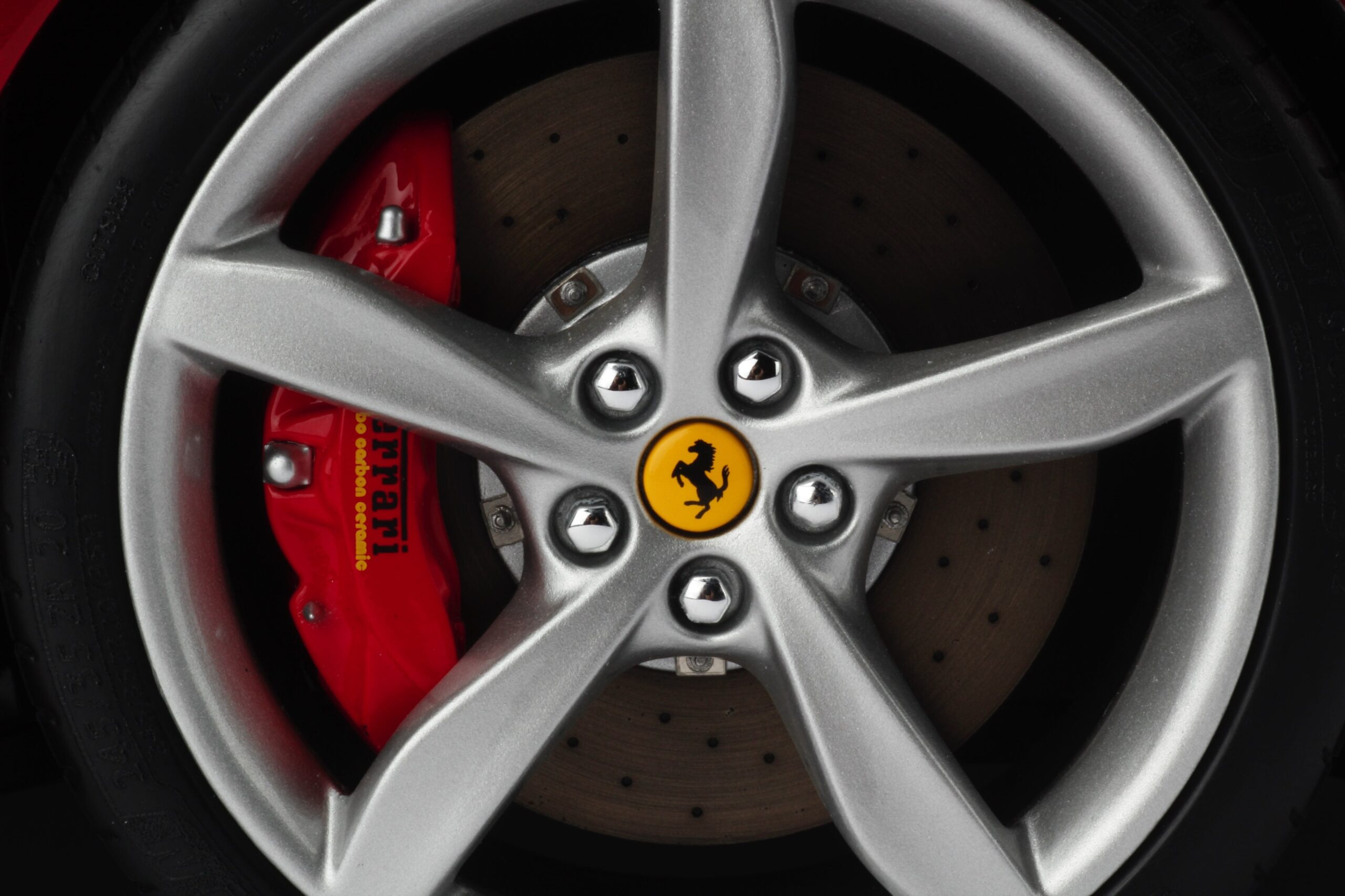 Amalgam Ferrari Portofino (2017) - Grün | 1:8 - 画像24