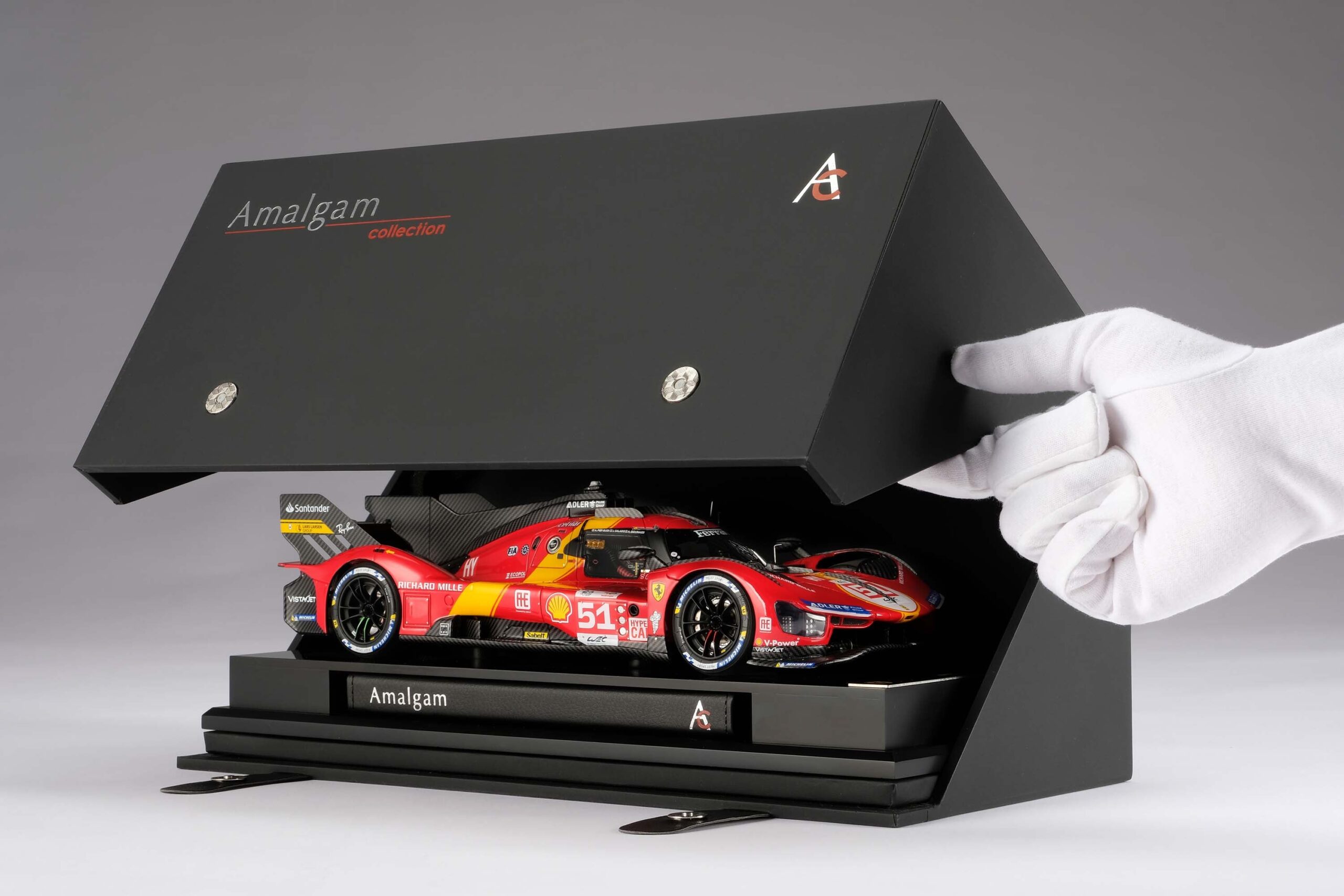 Amalgam Ferrari 499P 2023 Le Mans Winner #51 - Rot | 1:18 - 画像14
