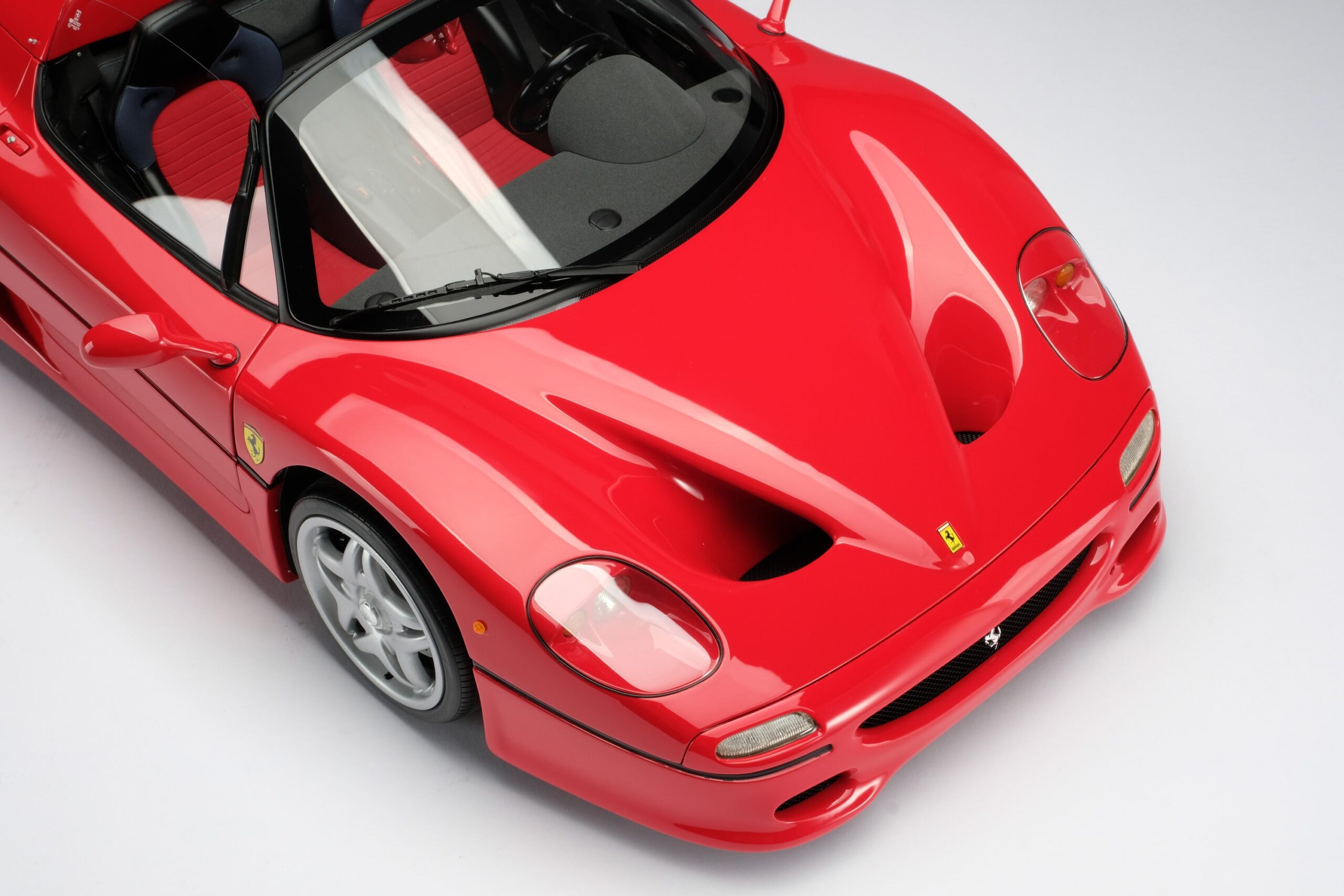 Amalgam Ferrari F50 - Rot | 1:8 - 画像16