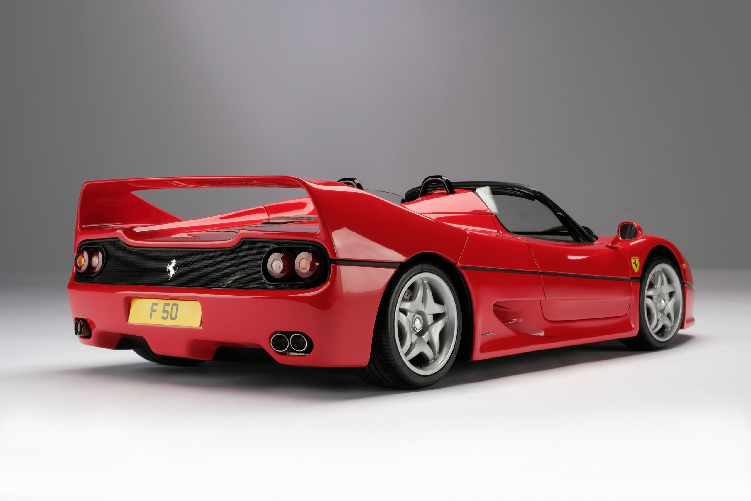 Amalgam Ferrari F50 - Rot | 1:8 - 画像13