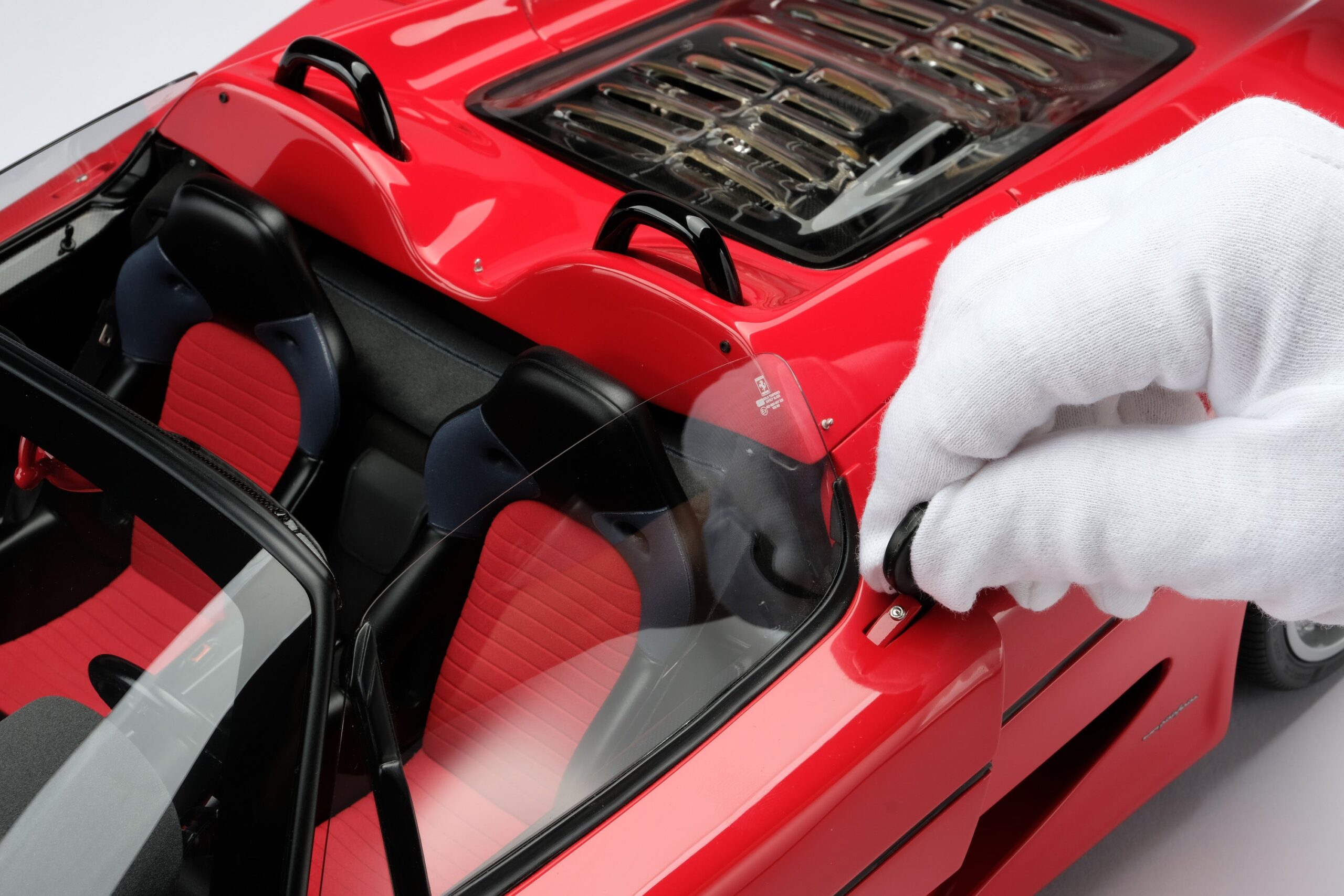 Amalgam Ferrari F50 - Rot | 1:8 - 画像15