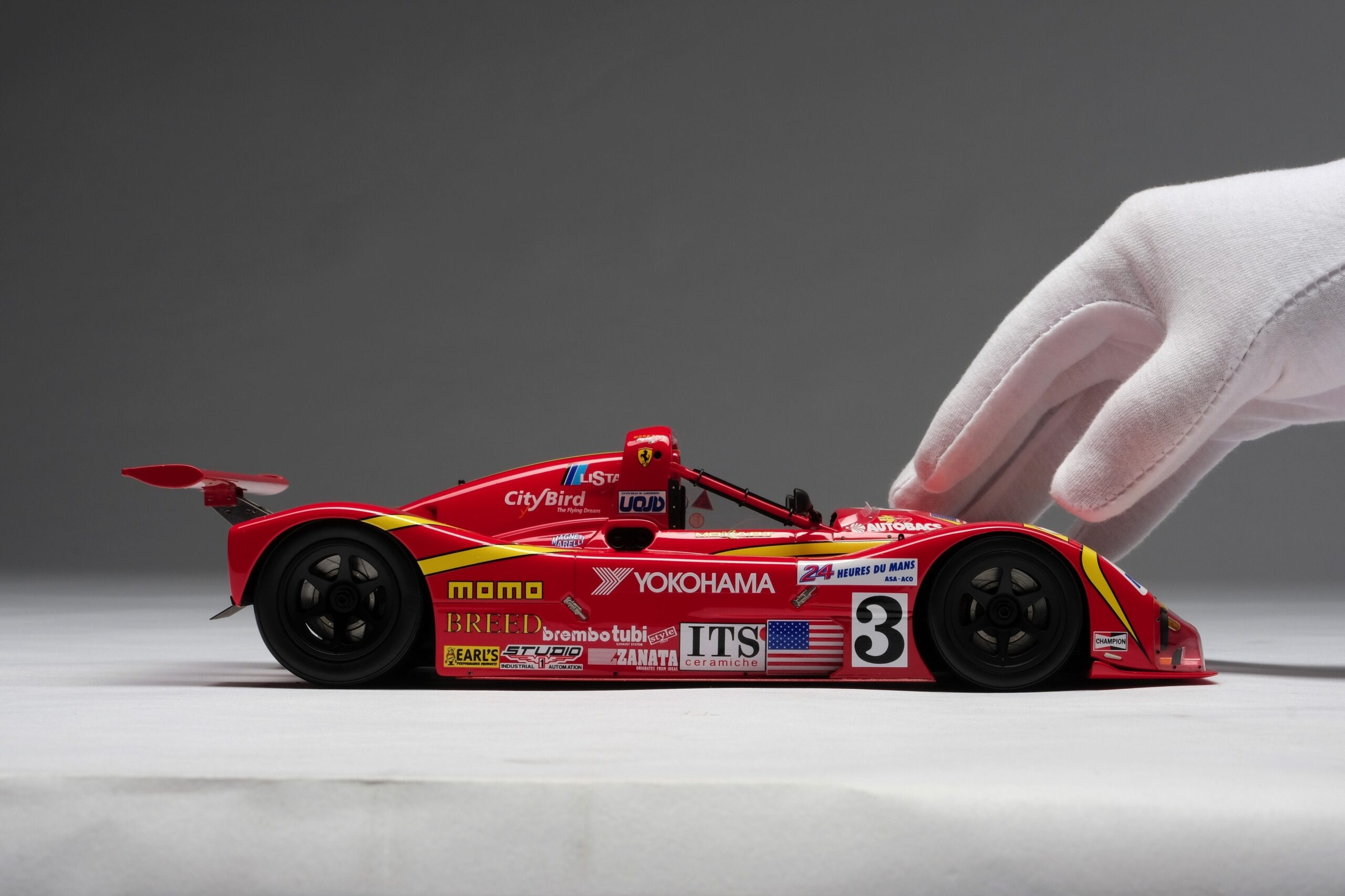 Amalgam Ferrari 333 SP 1997 Le Mans - Rot | 1:18 - 画像4