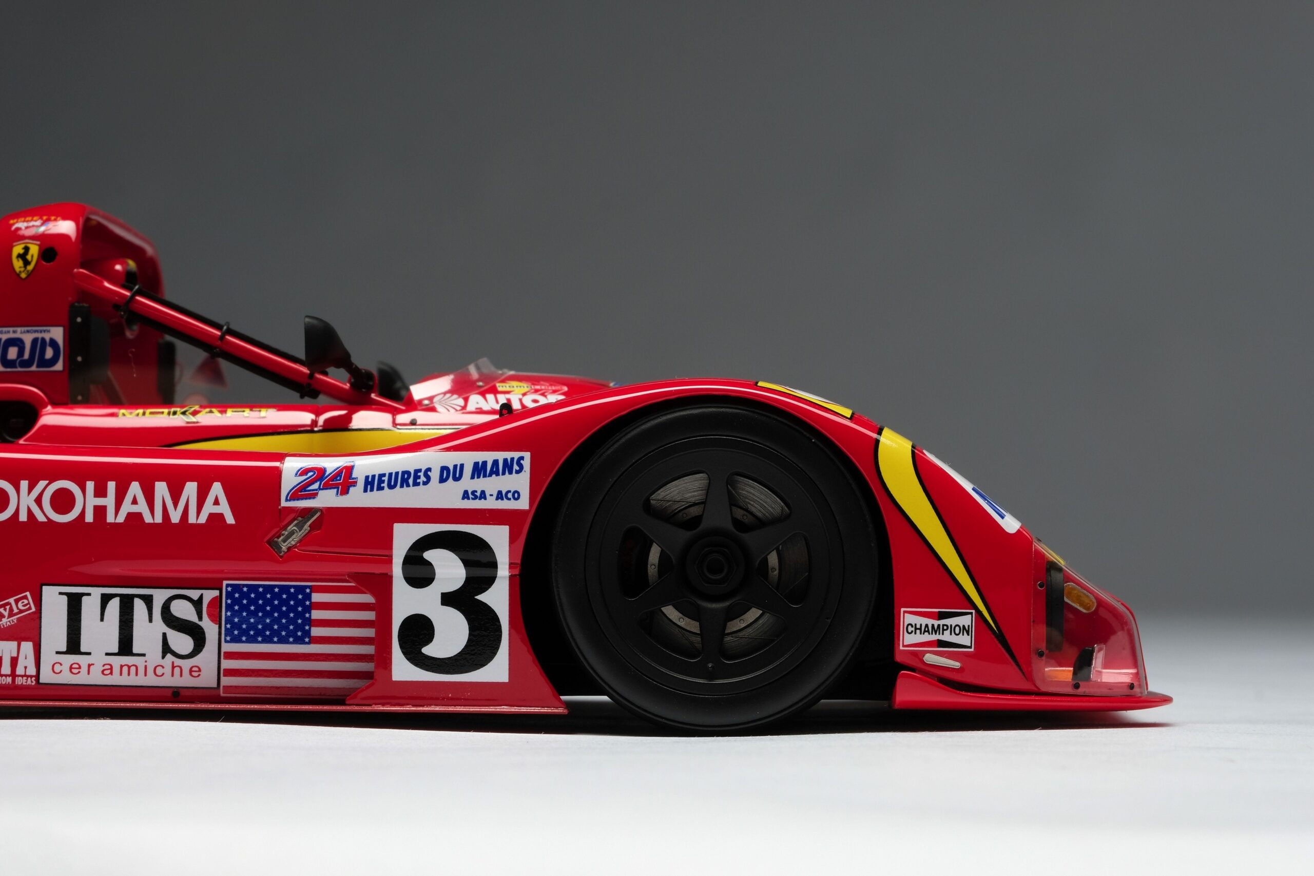 Amalgam Ferrari 333 SP 1997 Le Mans - Rot | 1:18 - 画像13