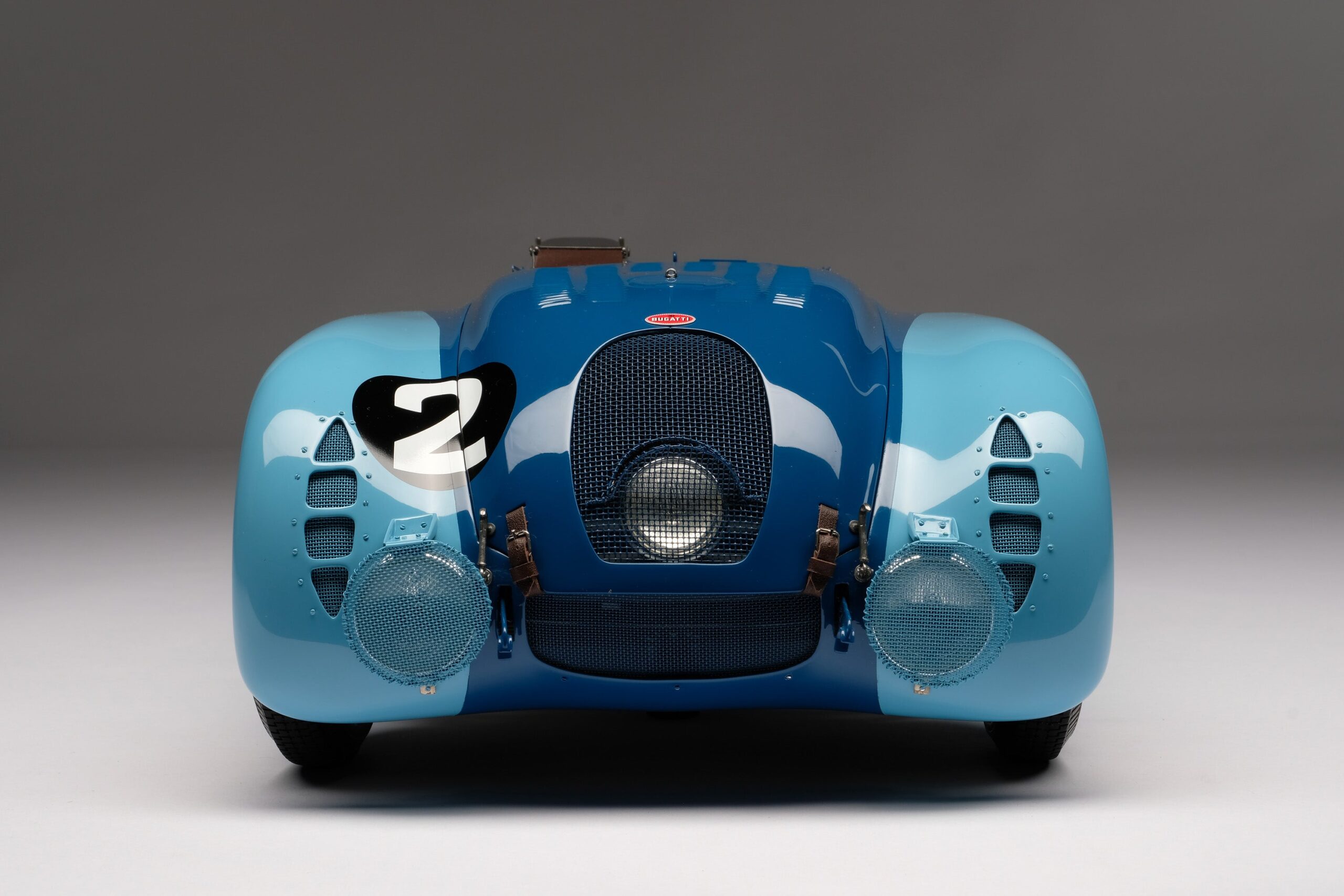 Amalgam Bugatti Type 57G "Tank" 1937 Le Mans Winner - Blau | 1:8 – Bild 8
