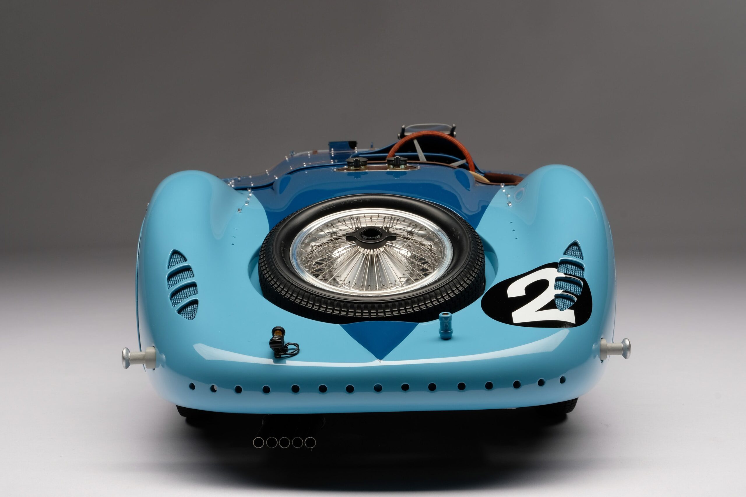 Amalgam Bugatti Type 57G "Tank" 1937 Le Mans Winner - Blau | 1:8 – Bild 9