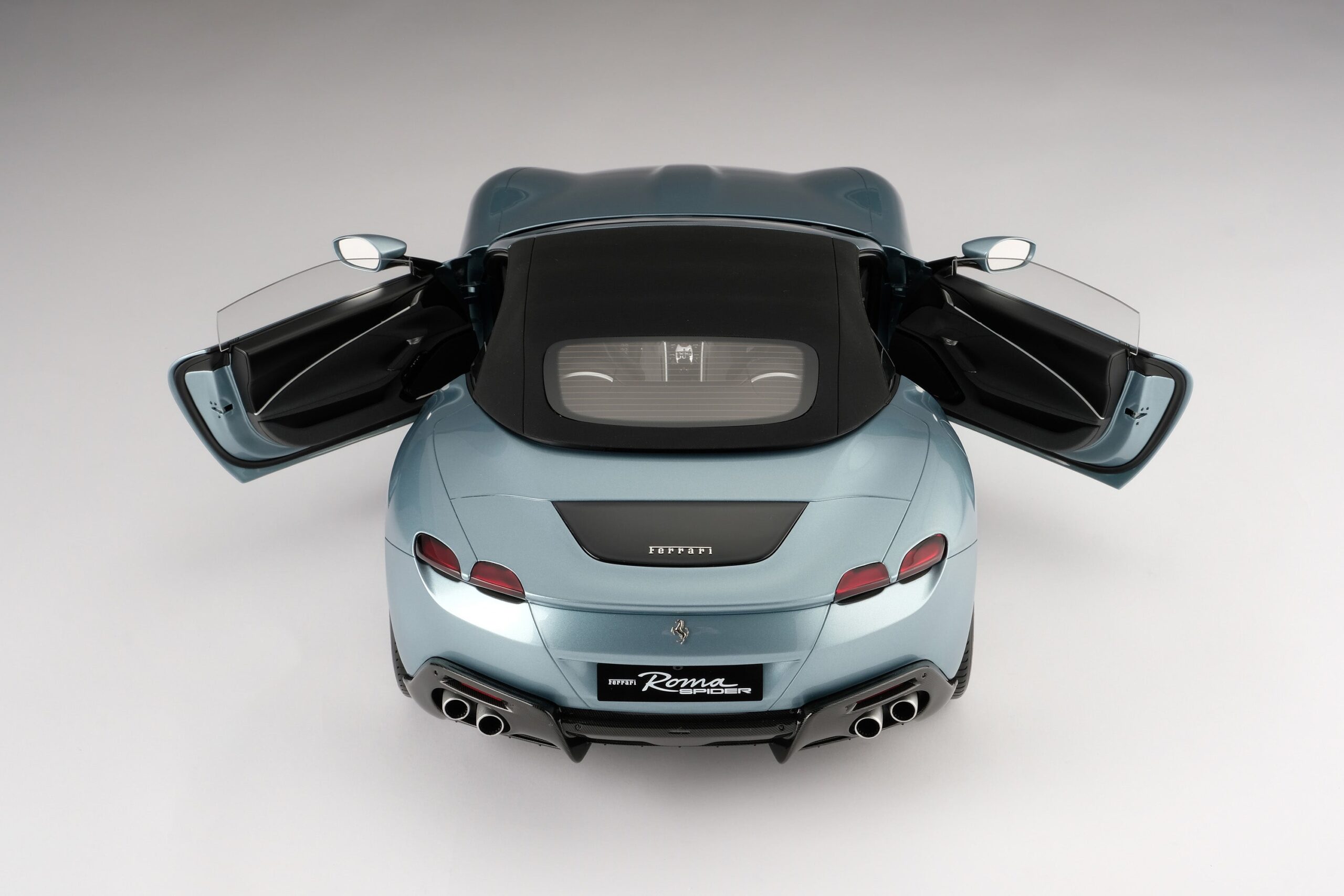 Amalgam Ferrari Roma Spider - Hellblau | 1:8 - Image 5