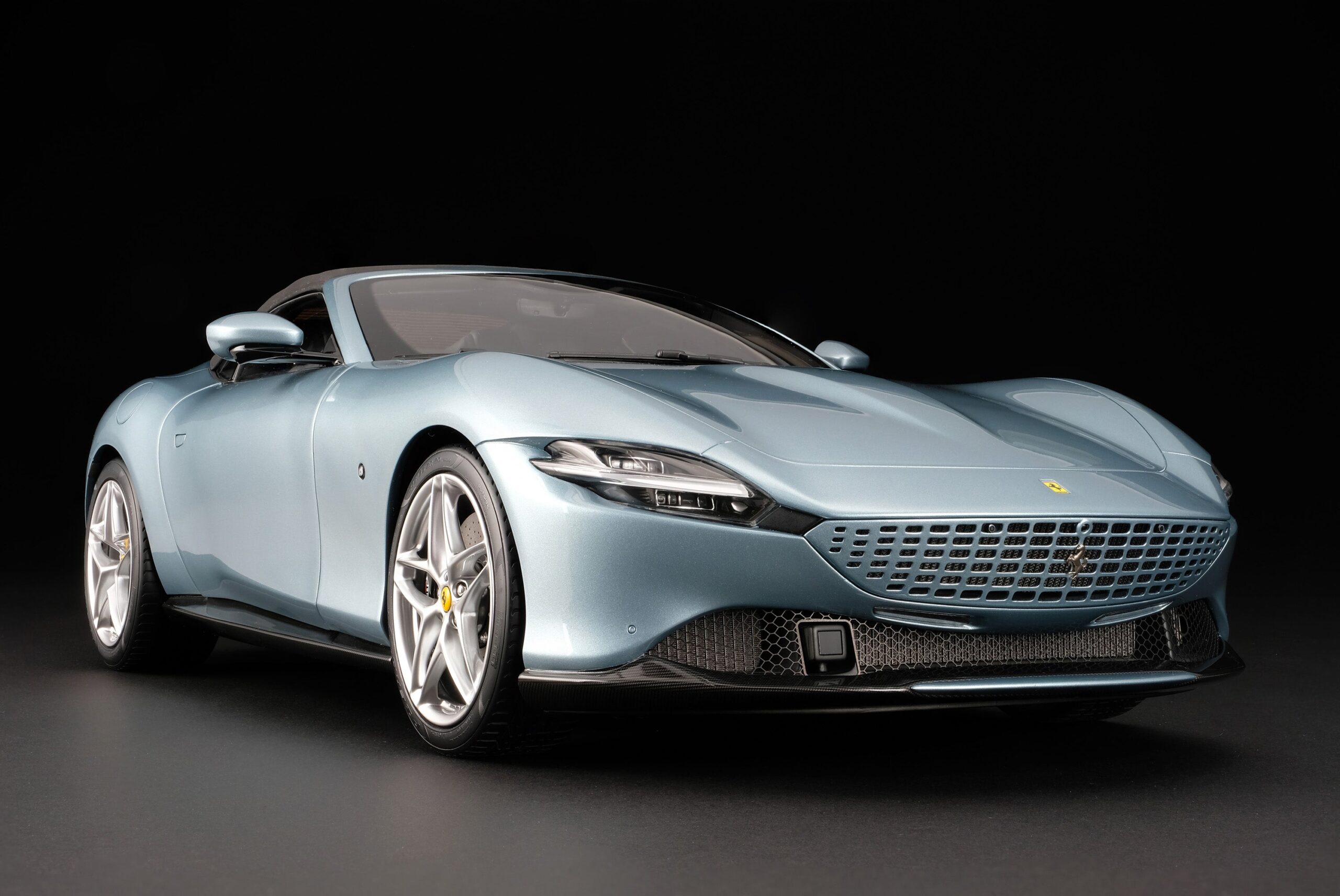 Amalgam Ferrari Roma Spider – Light Blue | 1:8